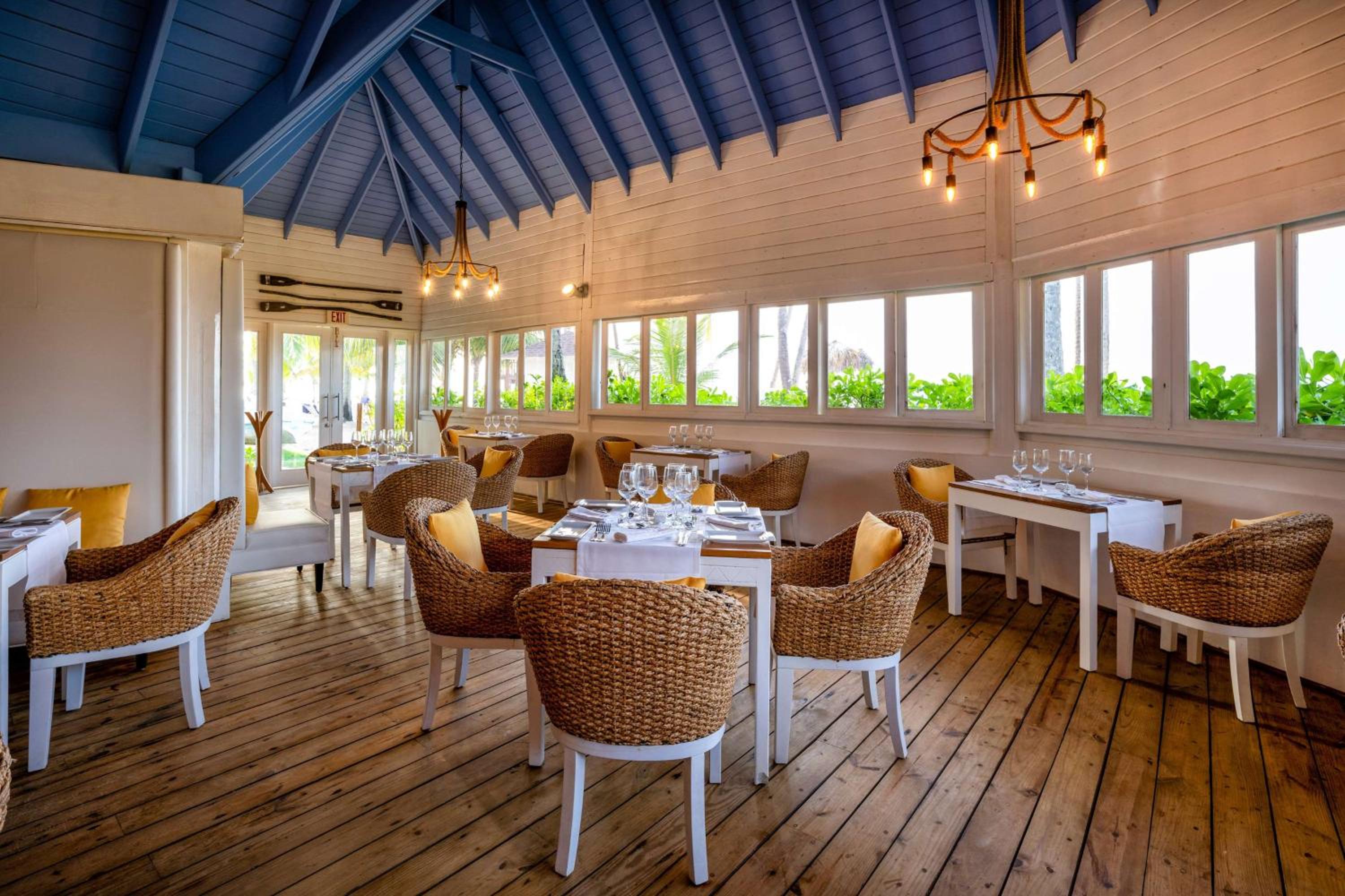 Viva V Samana by Wyndham, A Trademark Adults All Inclusive - Photo 37