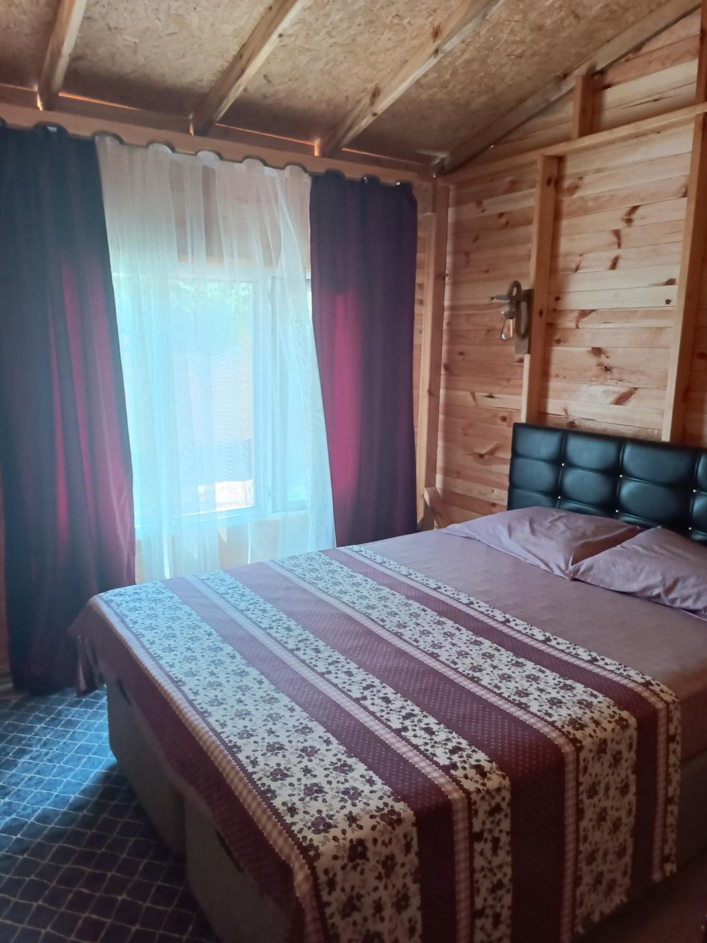 Eses Camping bungalov
