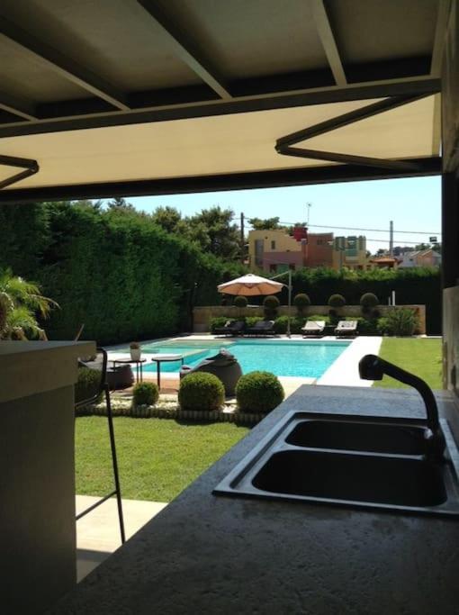 Luxury Floor Apartment with Private Pool view 4