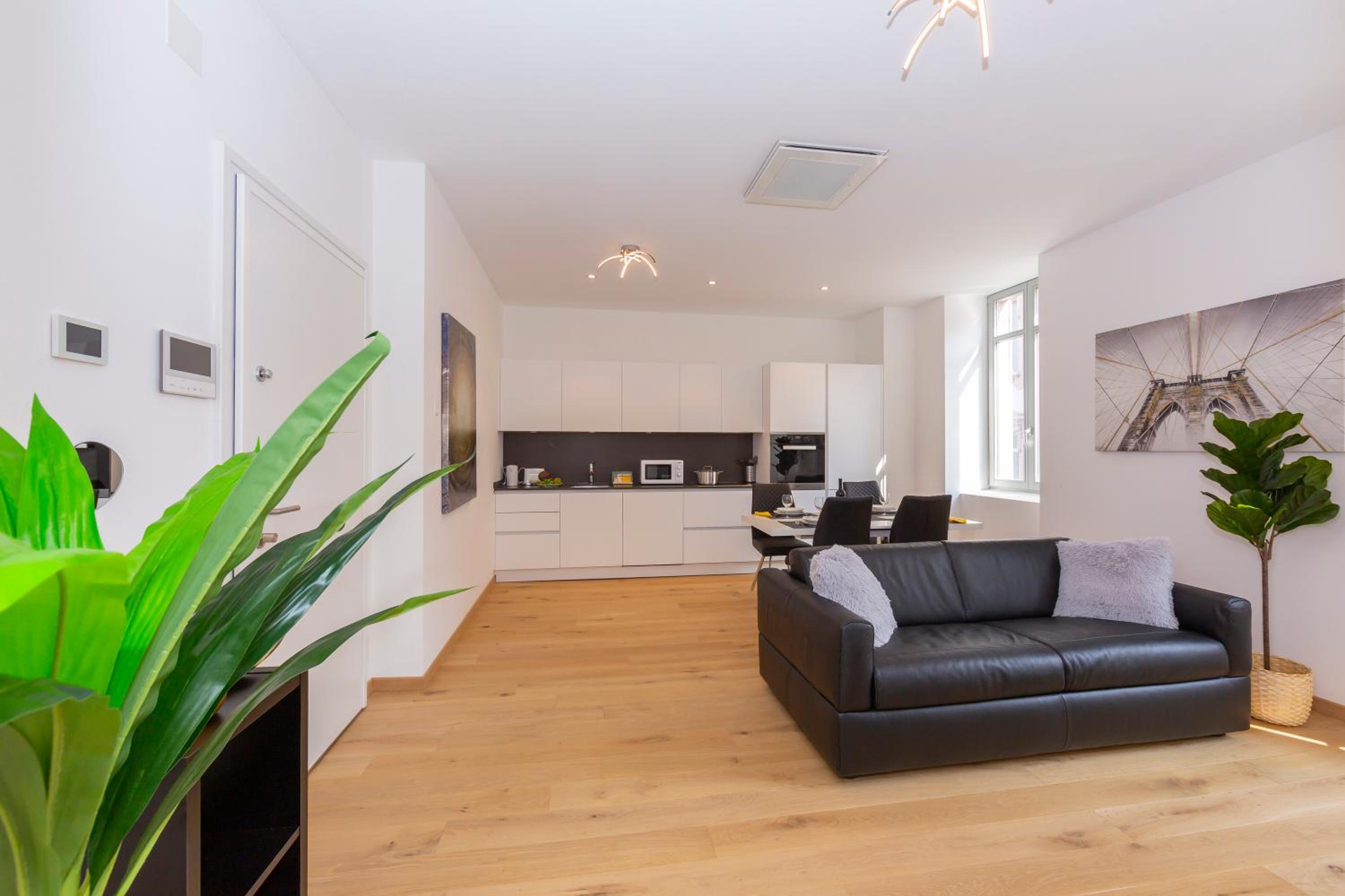Heart of Lugano - Happy Rentals