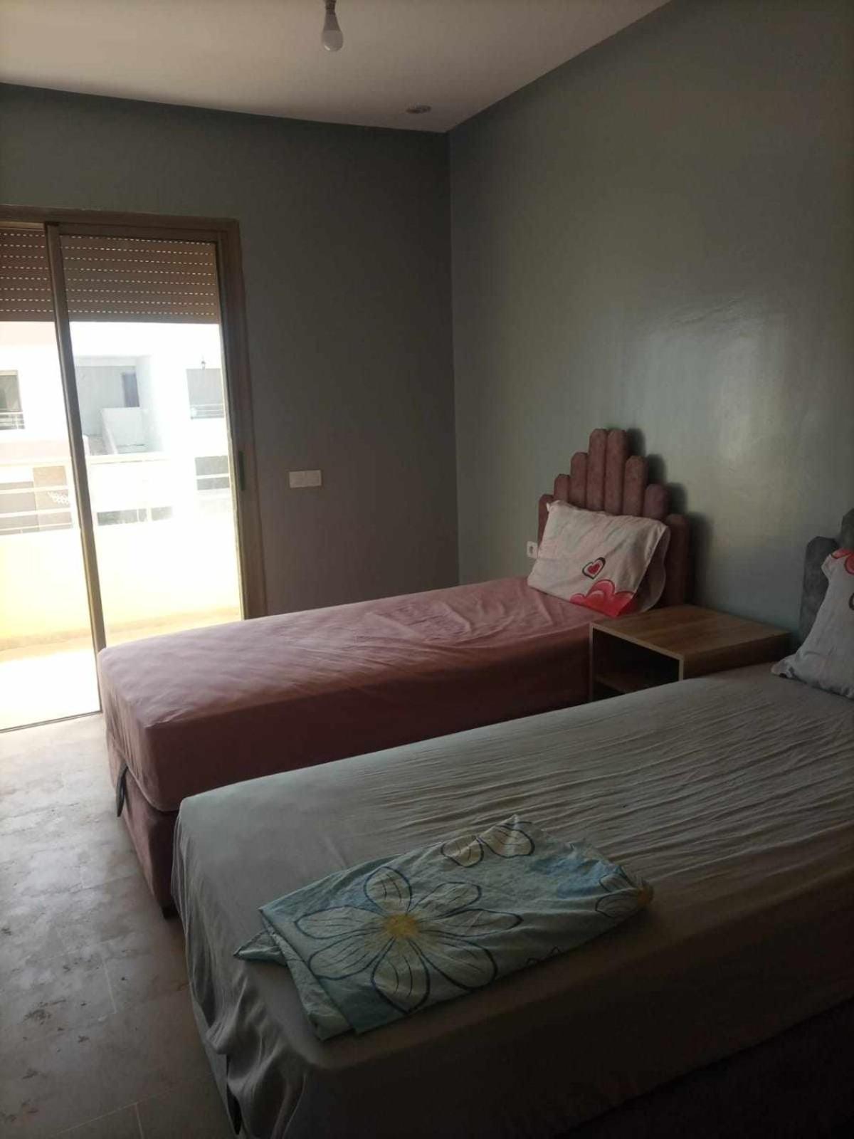 Appartement à Malaga Beach pour familles et couples mariés à Almansouria Mohammedia Maroc view 3
