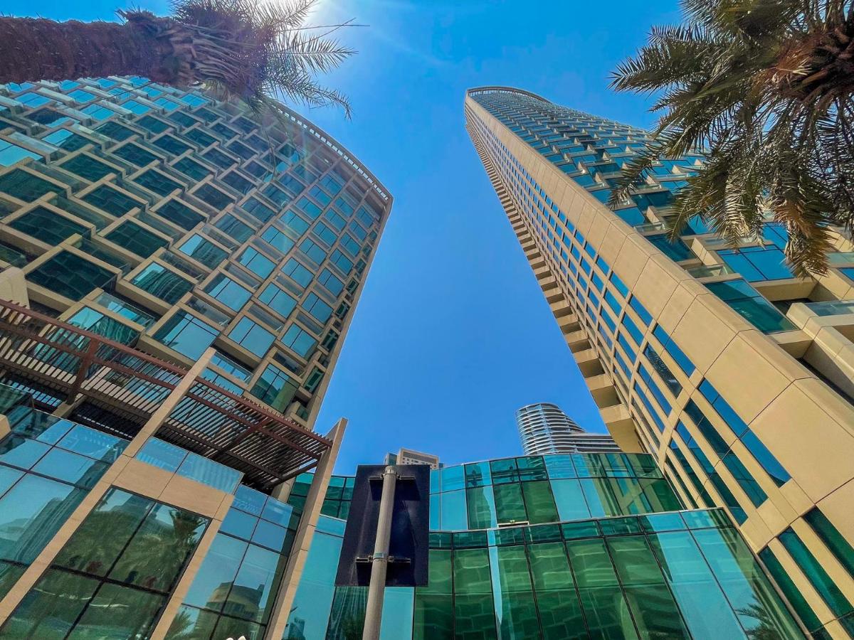 LUXFolio Retreats - Amazing Full Burj Khalifa View