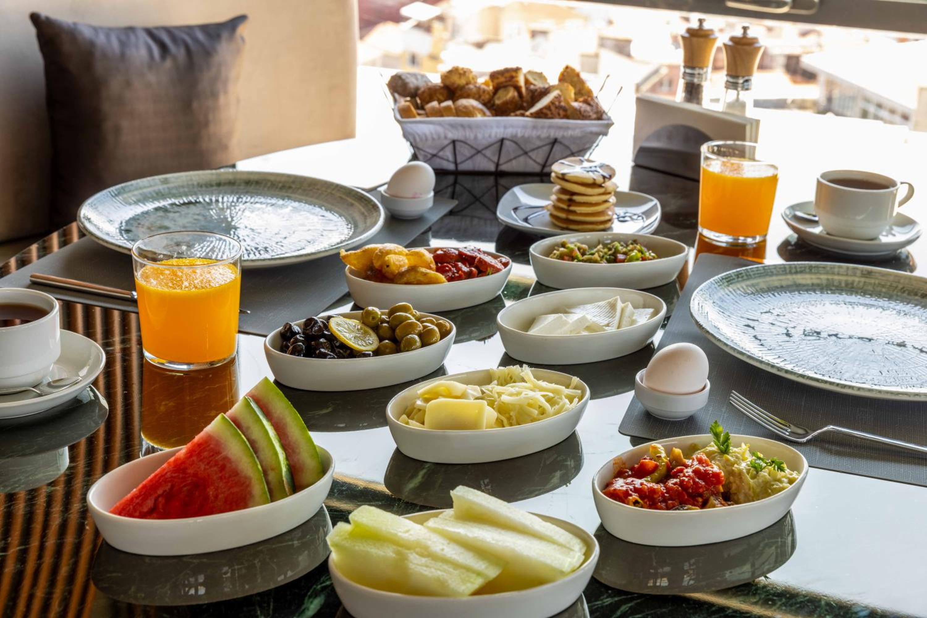 Villa Zurich Otel - Image 30