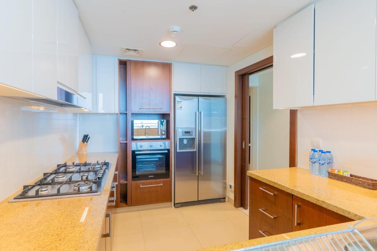 LUXFolio Retreats - Amazing Full Burj Khalifa View