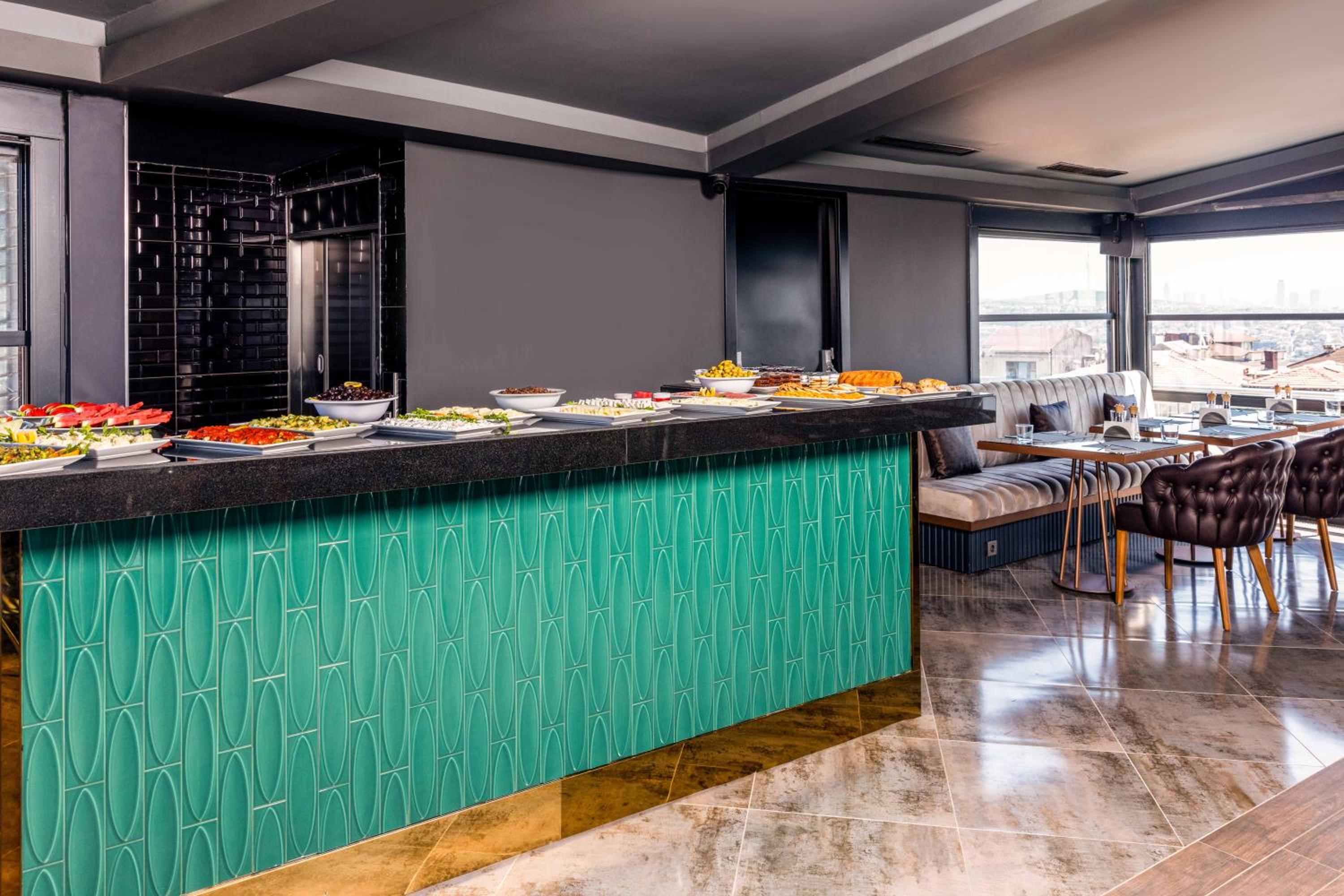 Villa Zurich Otel - Image 35