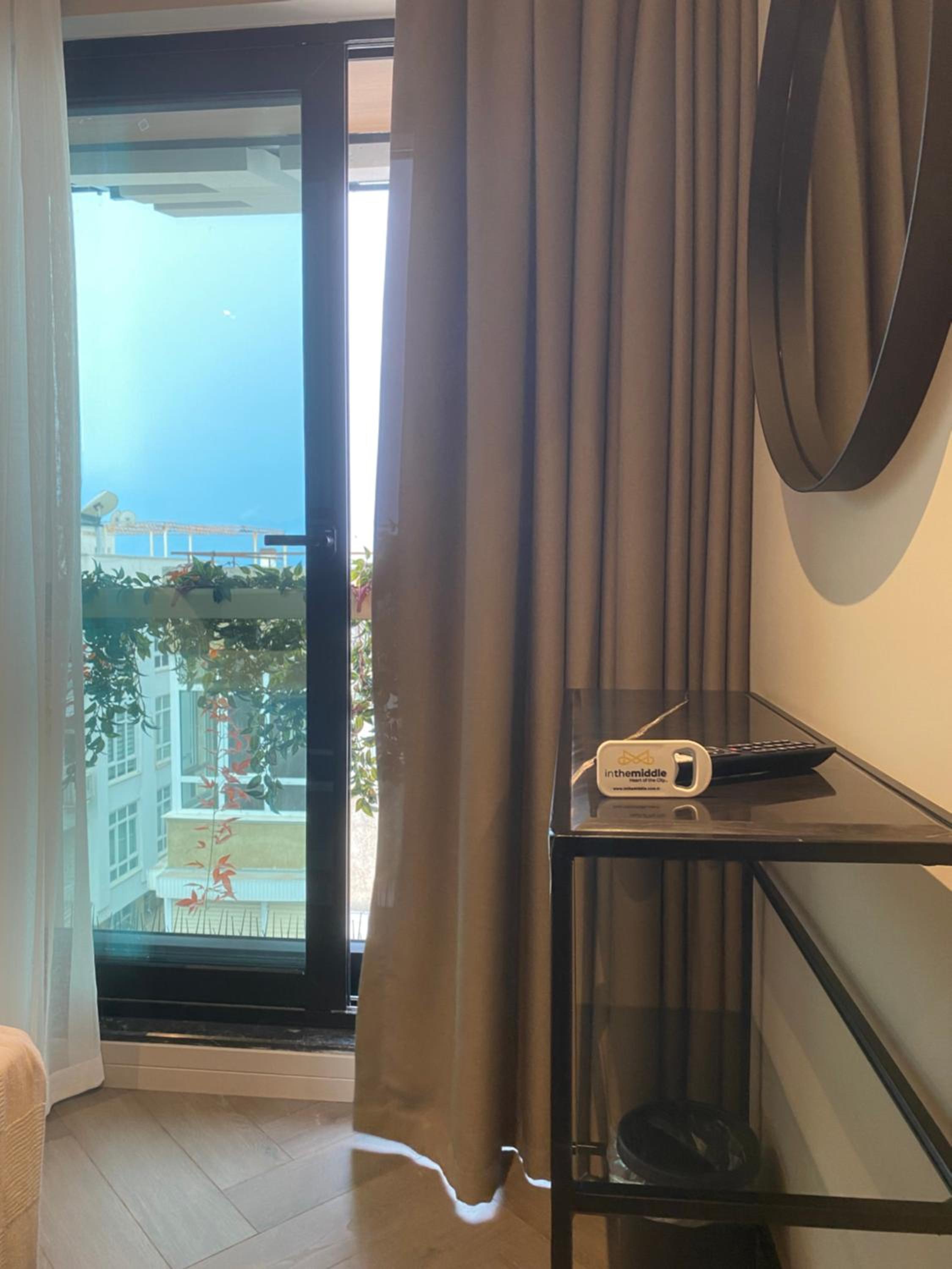 İn The Middle Otel - Image 98