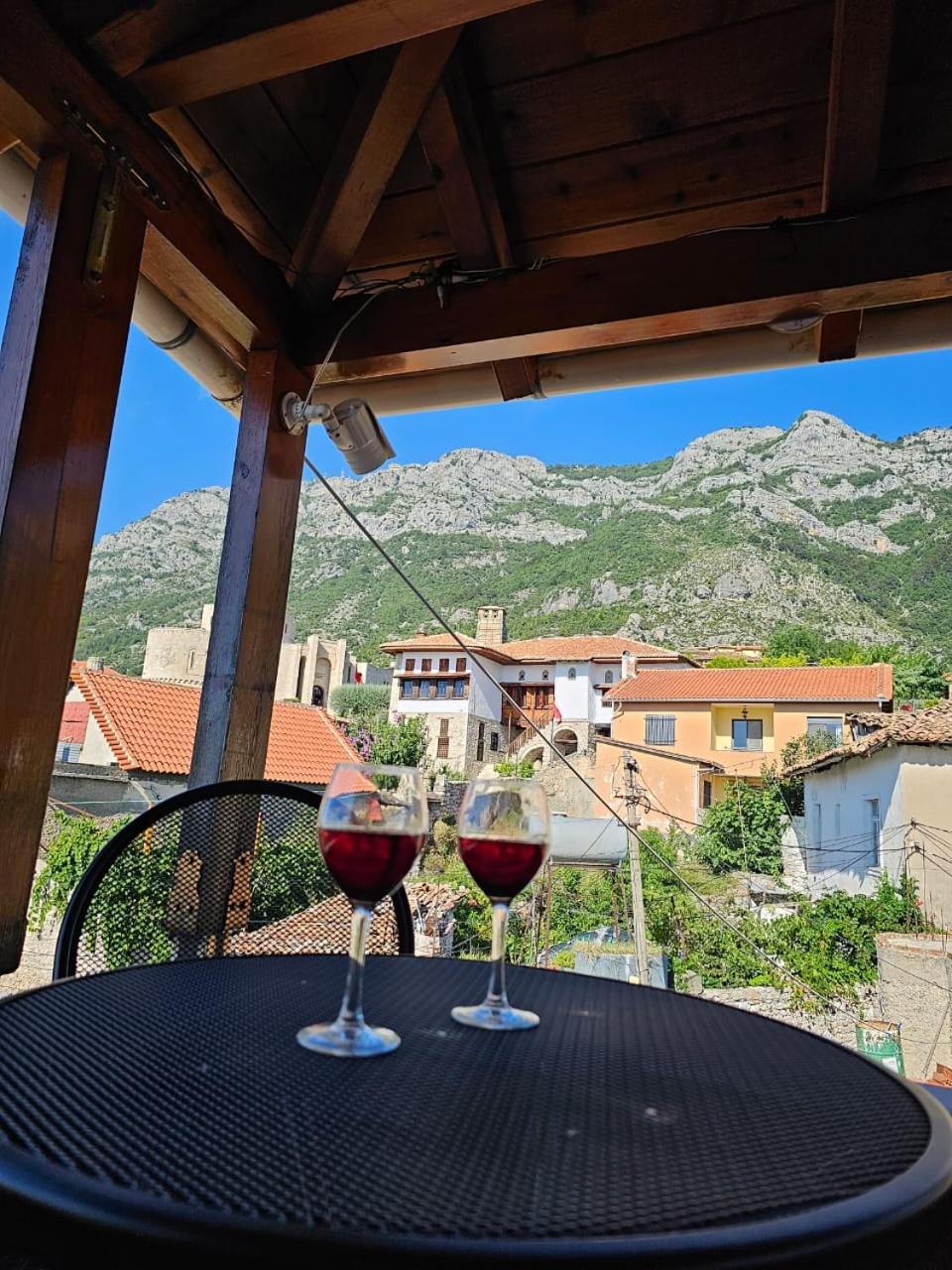 Castle - inside,Voga Guesthause photo 3