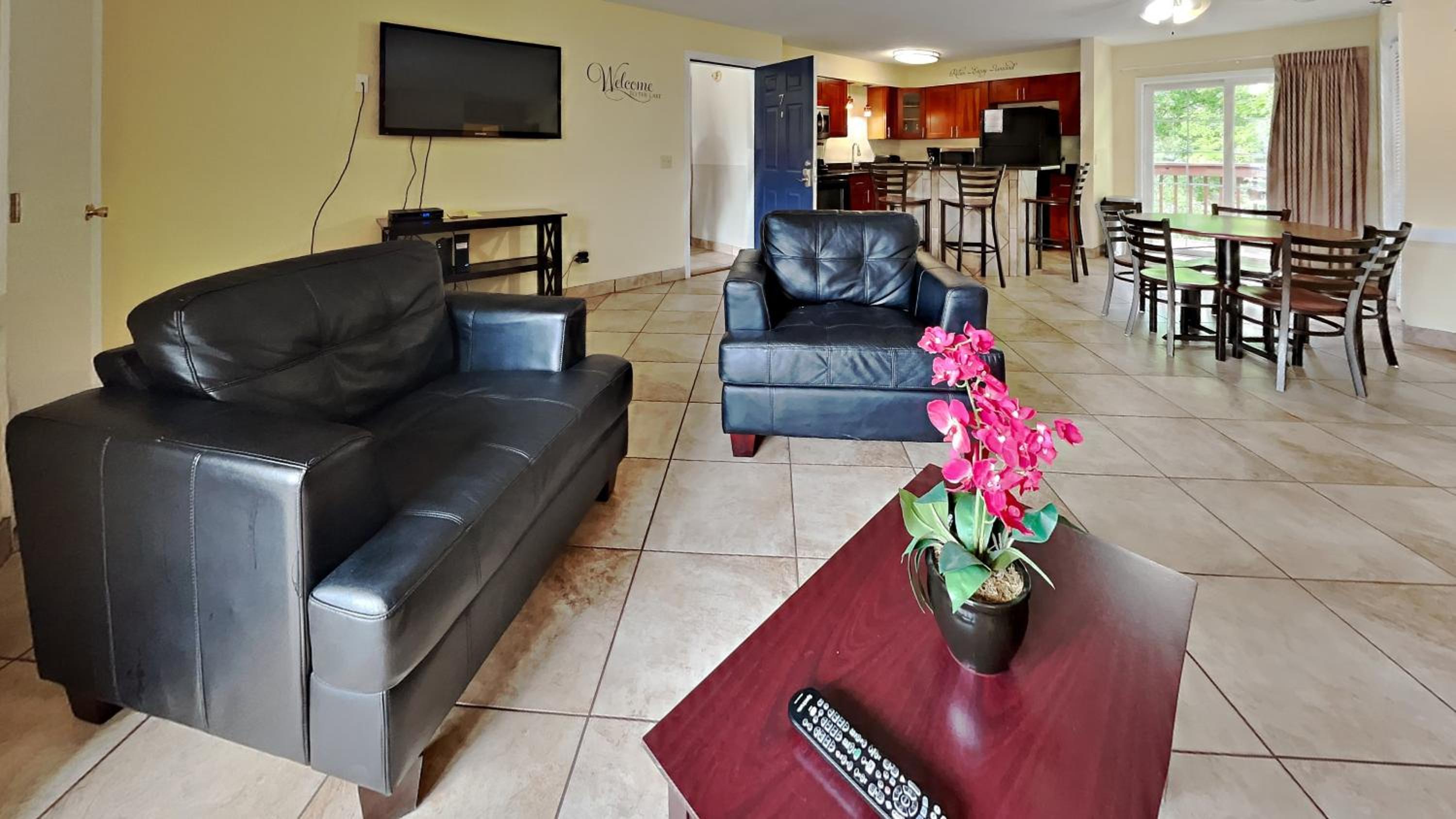 Put-in-Bay Poolview Condo #7 view 4