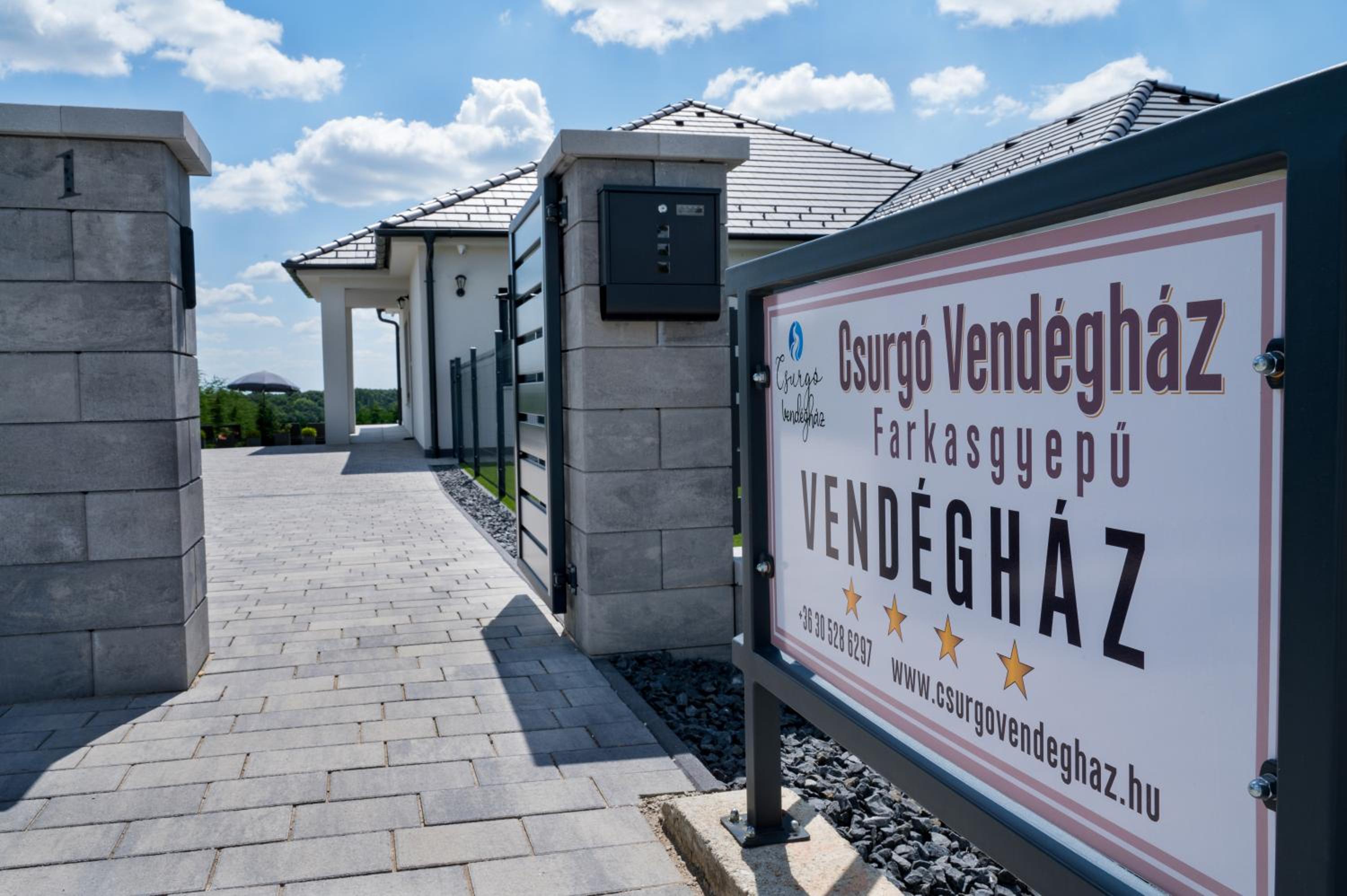 Csurgó Vendégház