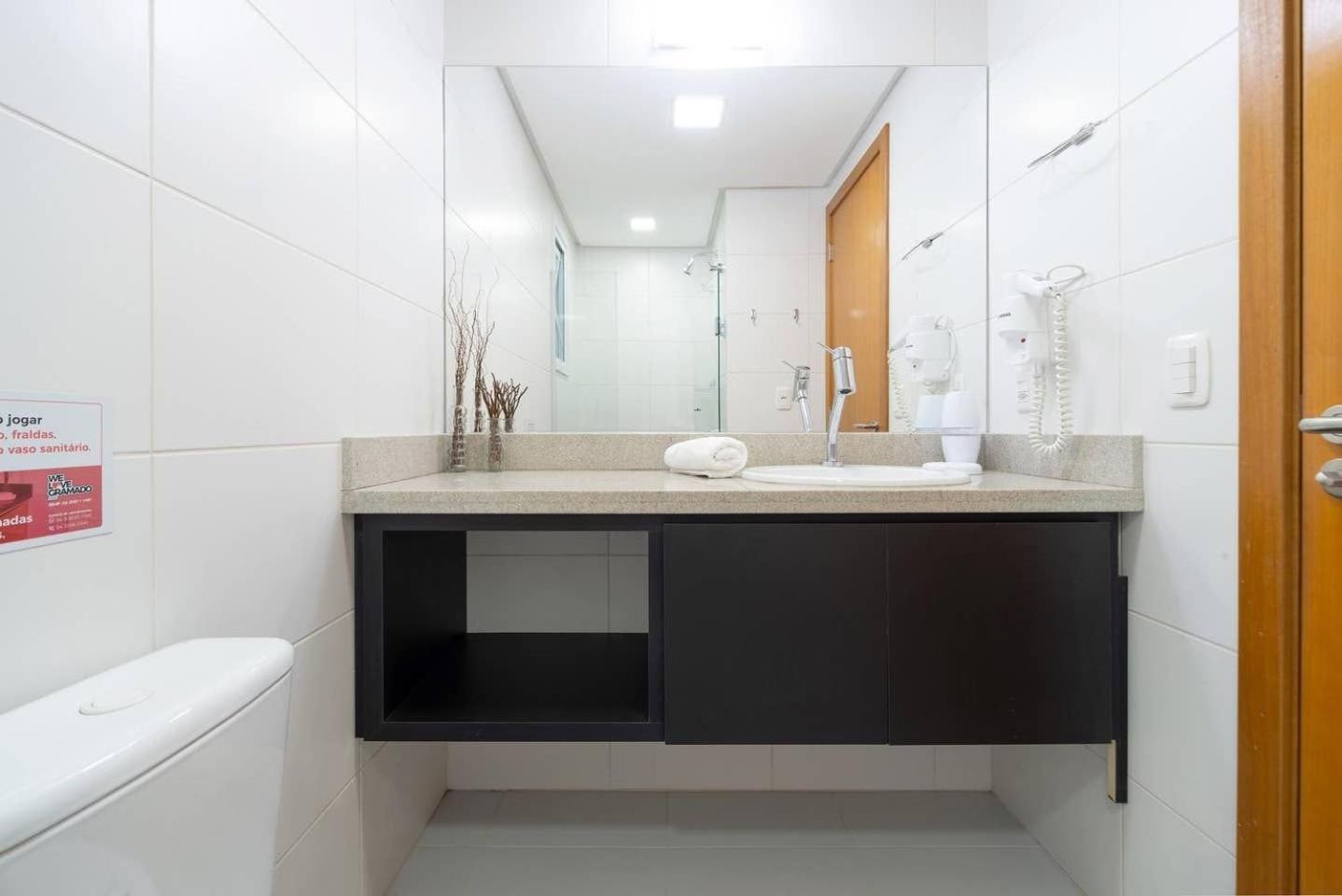 Brand new and modern apartment in the center of Gramado.