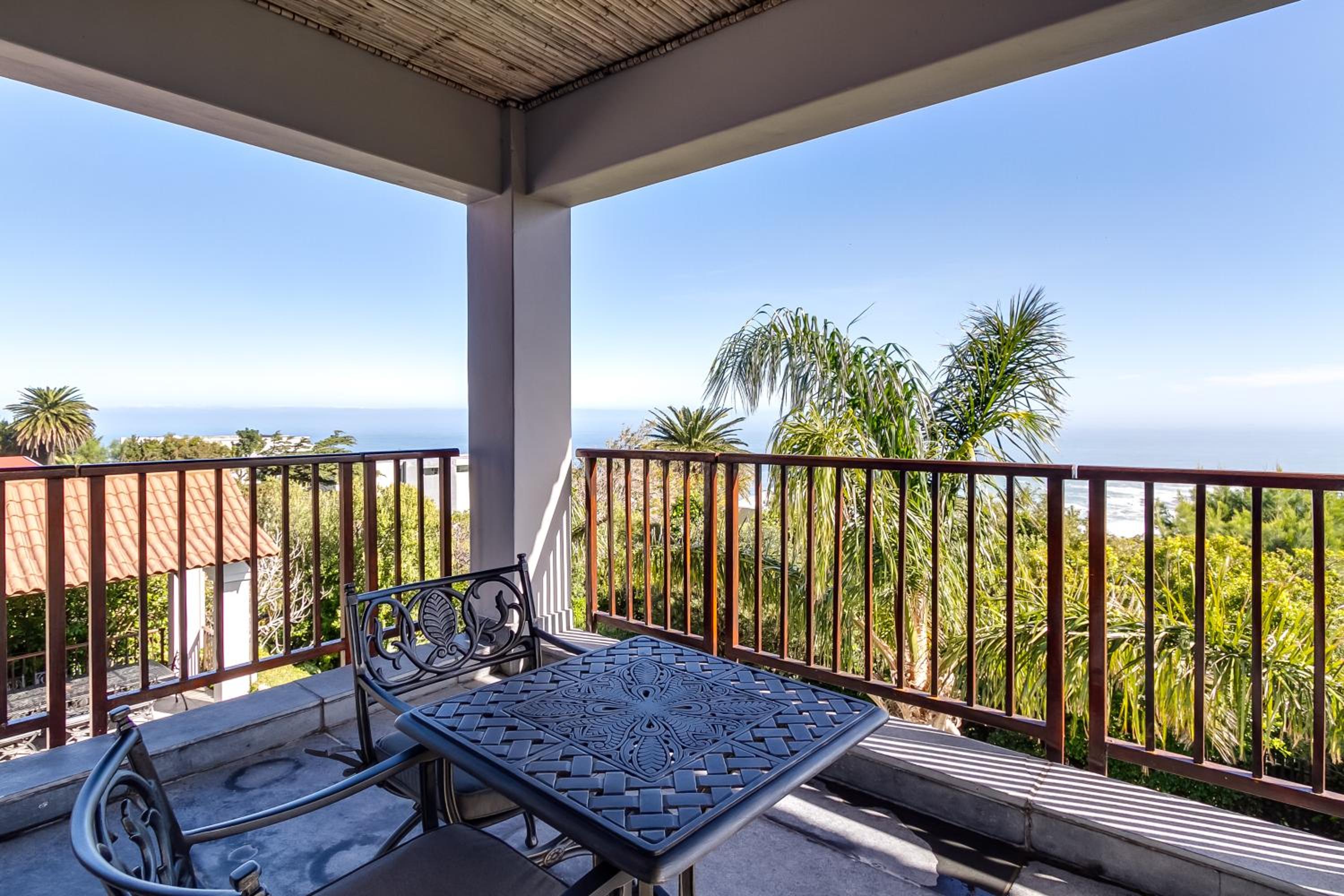 The Cape Bali Luxury Villa with Ocean Views in Camps Bay