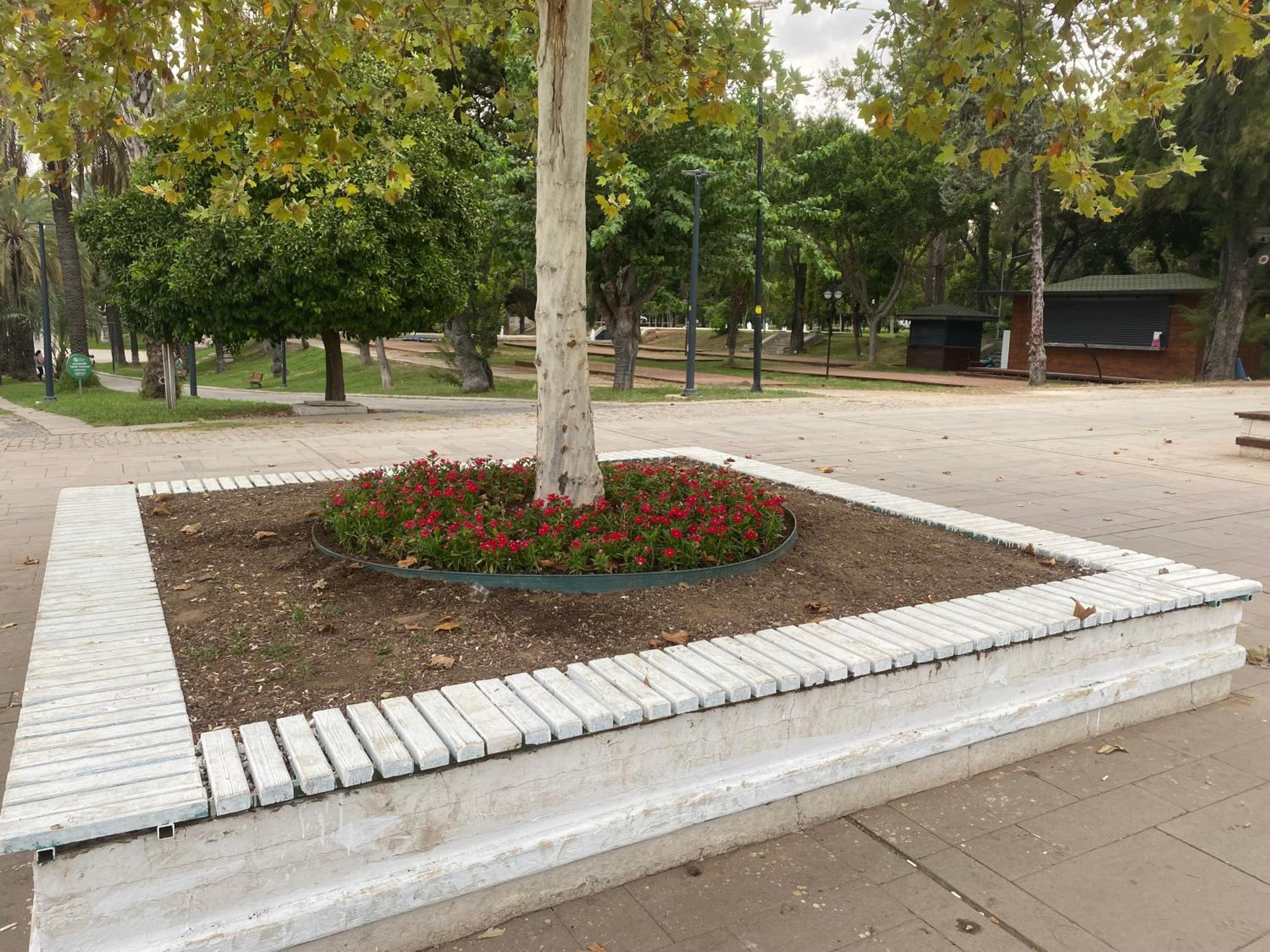 İn The Middle Otel - Image 62