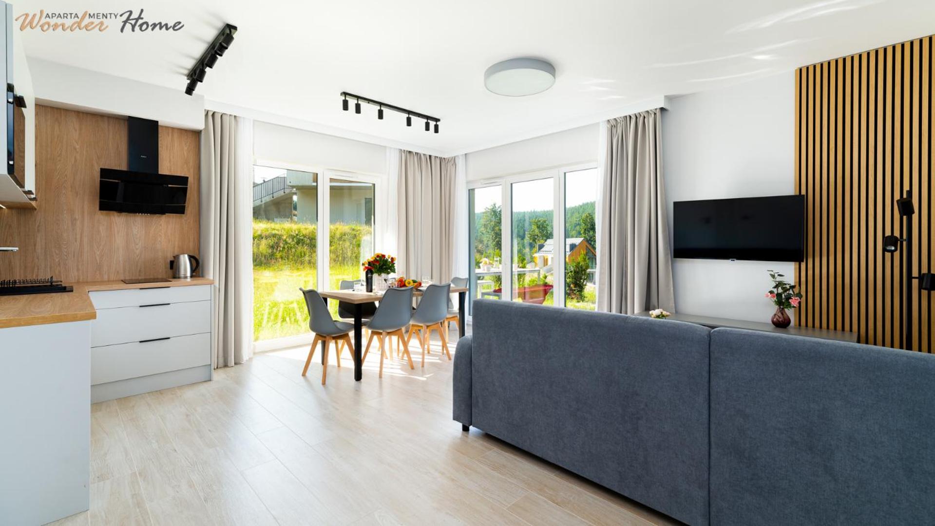 Wonder Home - Domki Hillside tuż przy stoku narciarskim - na terenie kompleksu plac zabaw i zewnętrzna siłownia, sklep, parking