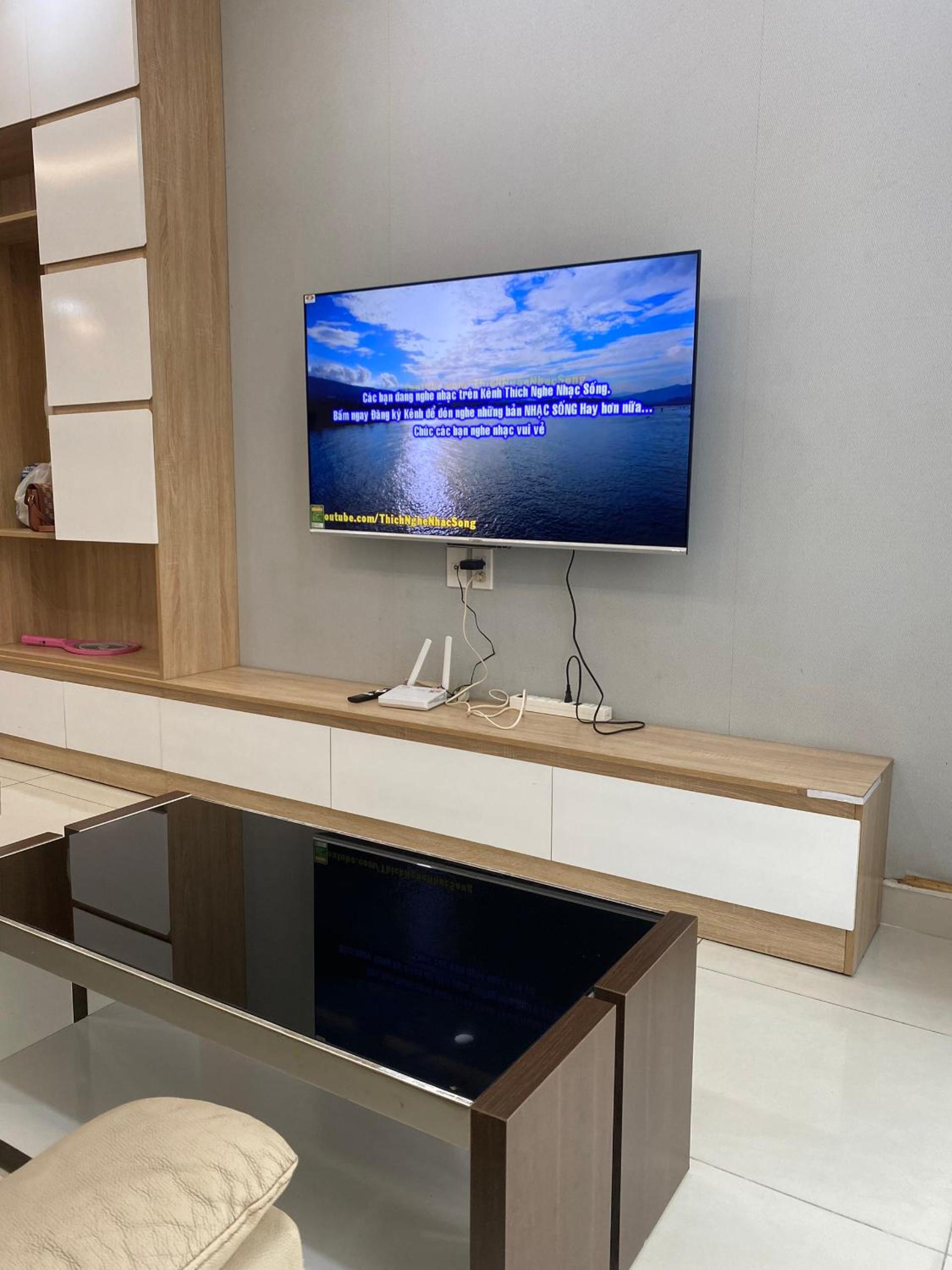 Căn hộ 2 phòng ngủ gần sân bay TSN