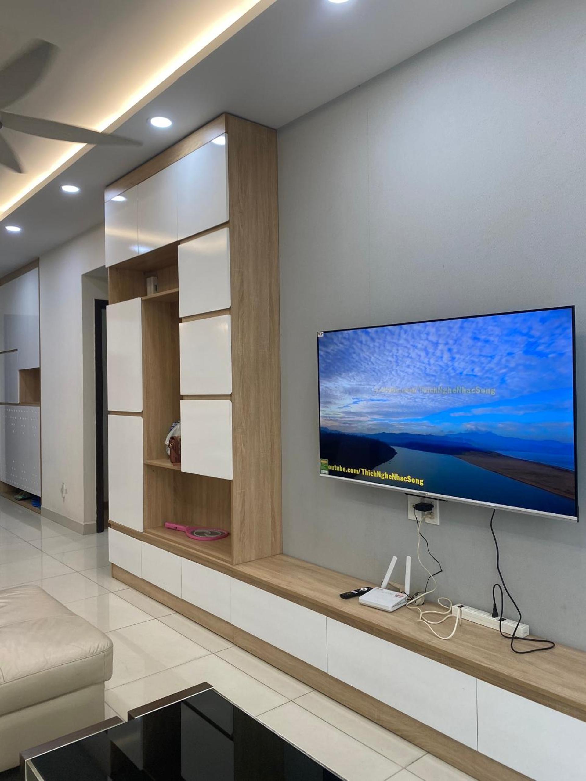 Căn hộ 2 phòng ngủ gần sân bay TSN