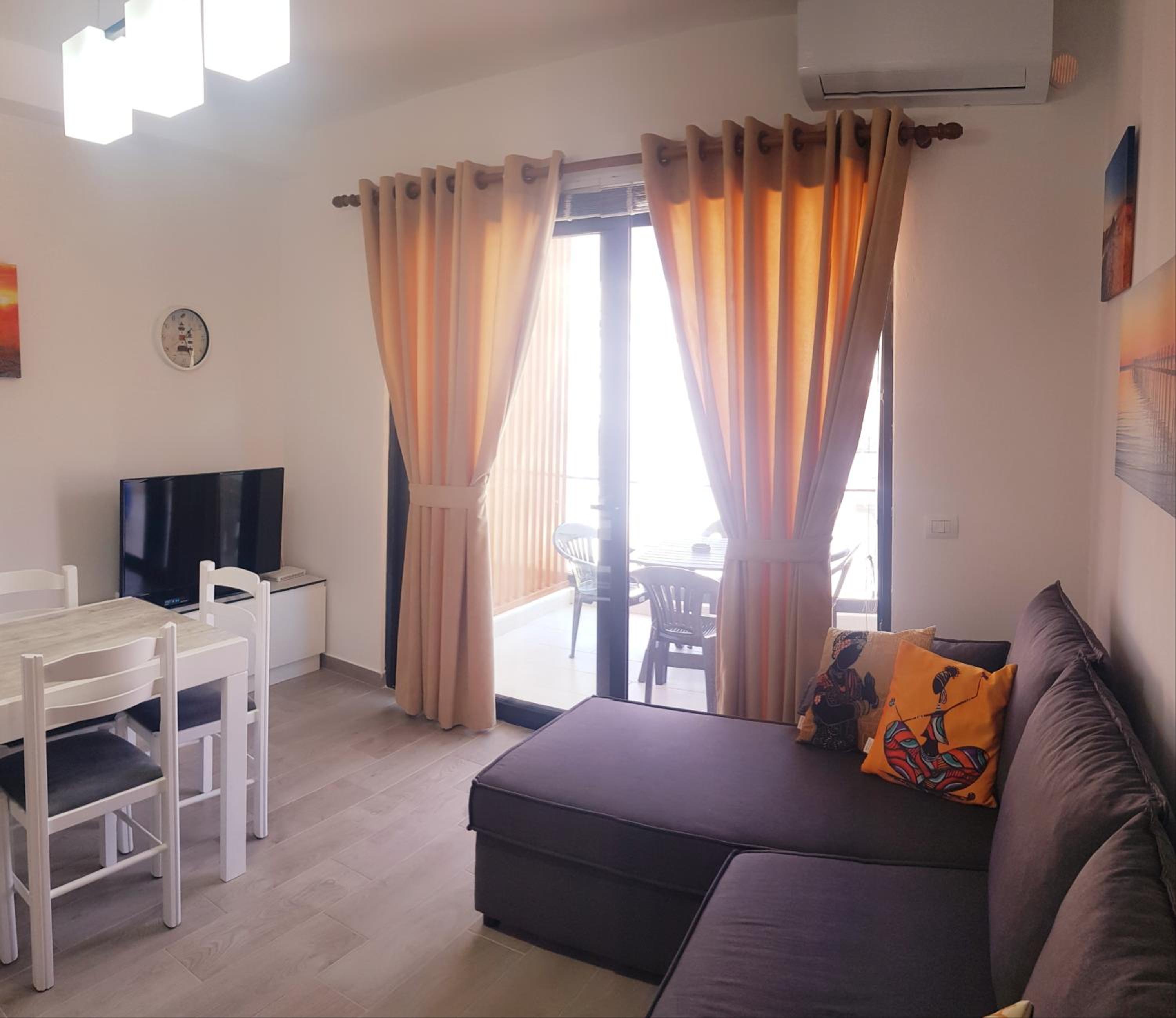 Bindi Apartment