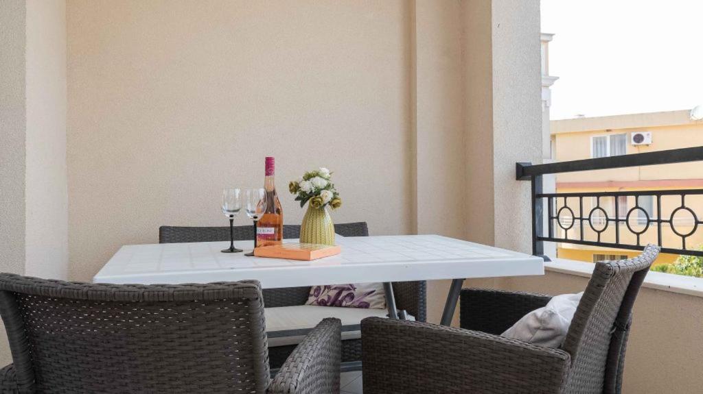 First Line Beach Apartment Sozopol, Kavaci beach