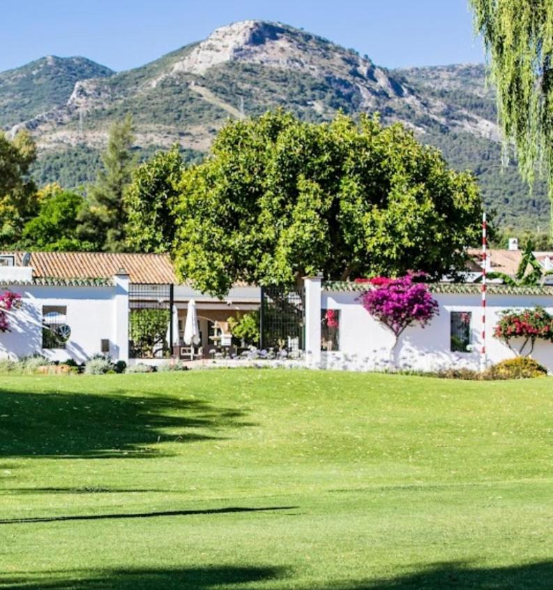 Casa-De-Golf