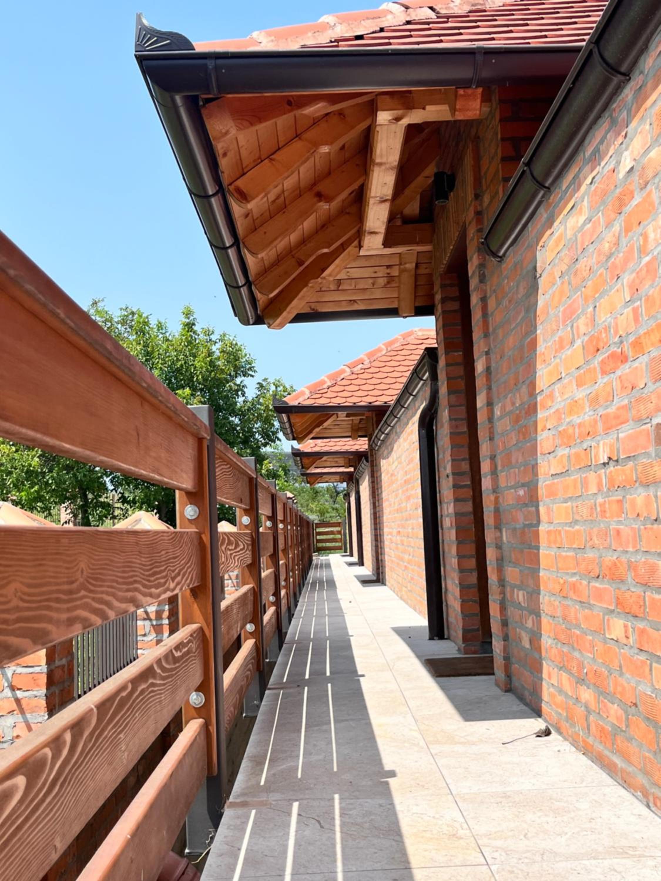 Apartmani Vinarije IN