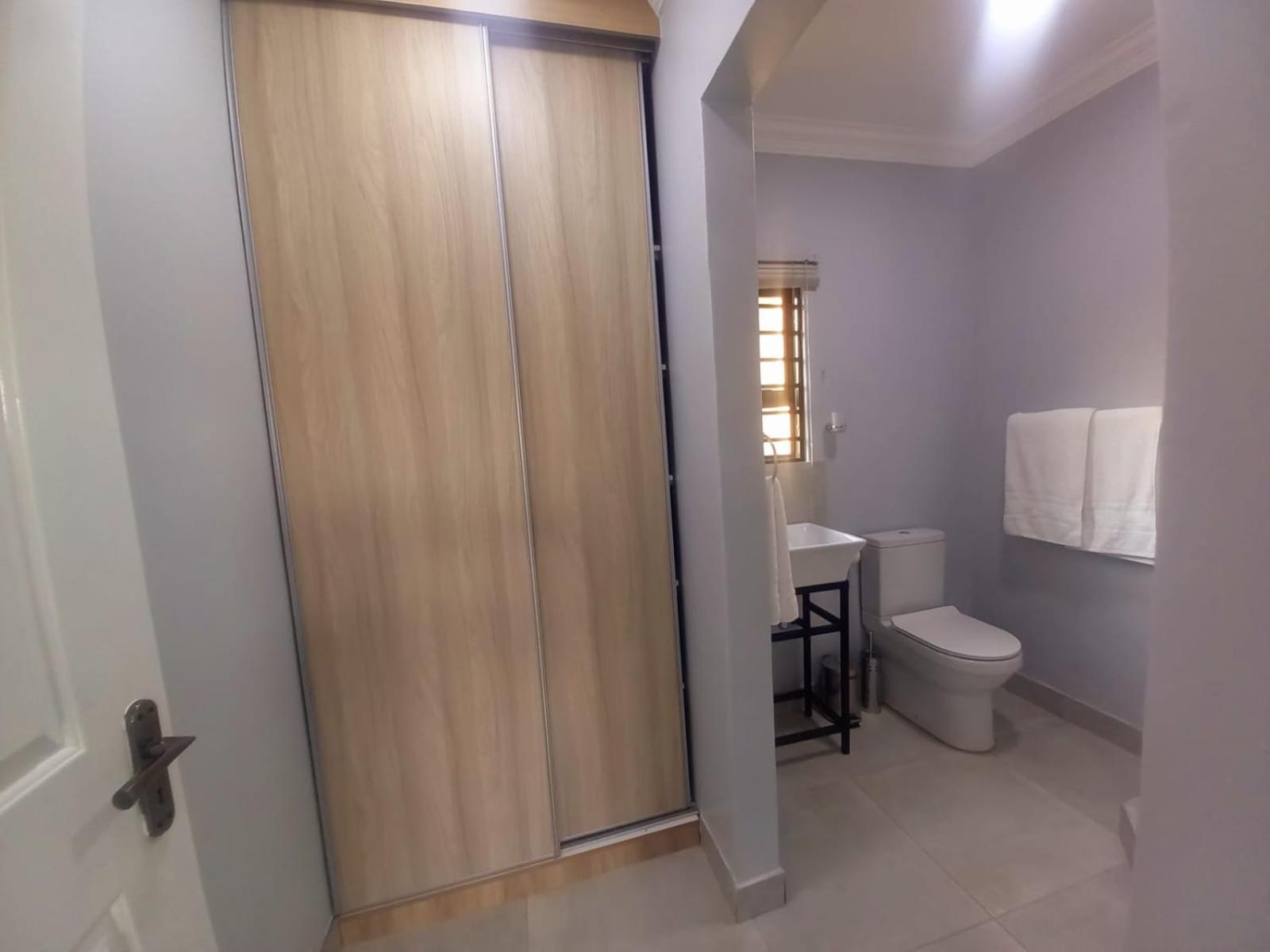 REALJOY GUEST SUITES