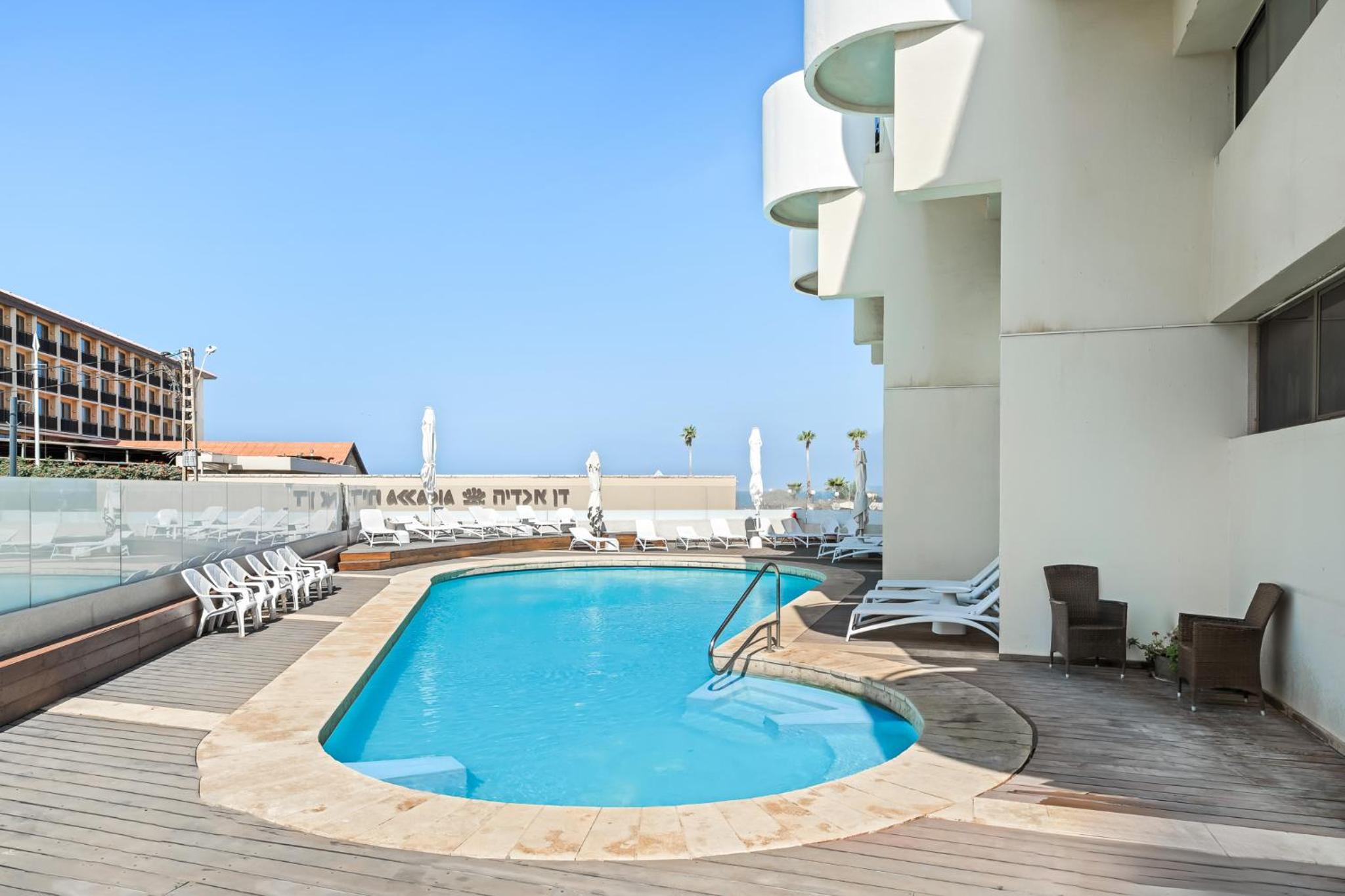 Sunsets Paradise 2BR with Parking by Beachfront Stay, photo 14