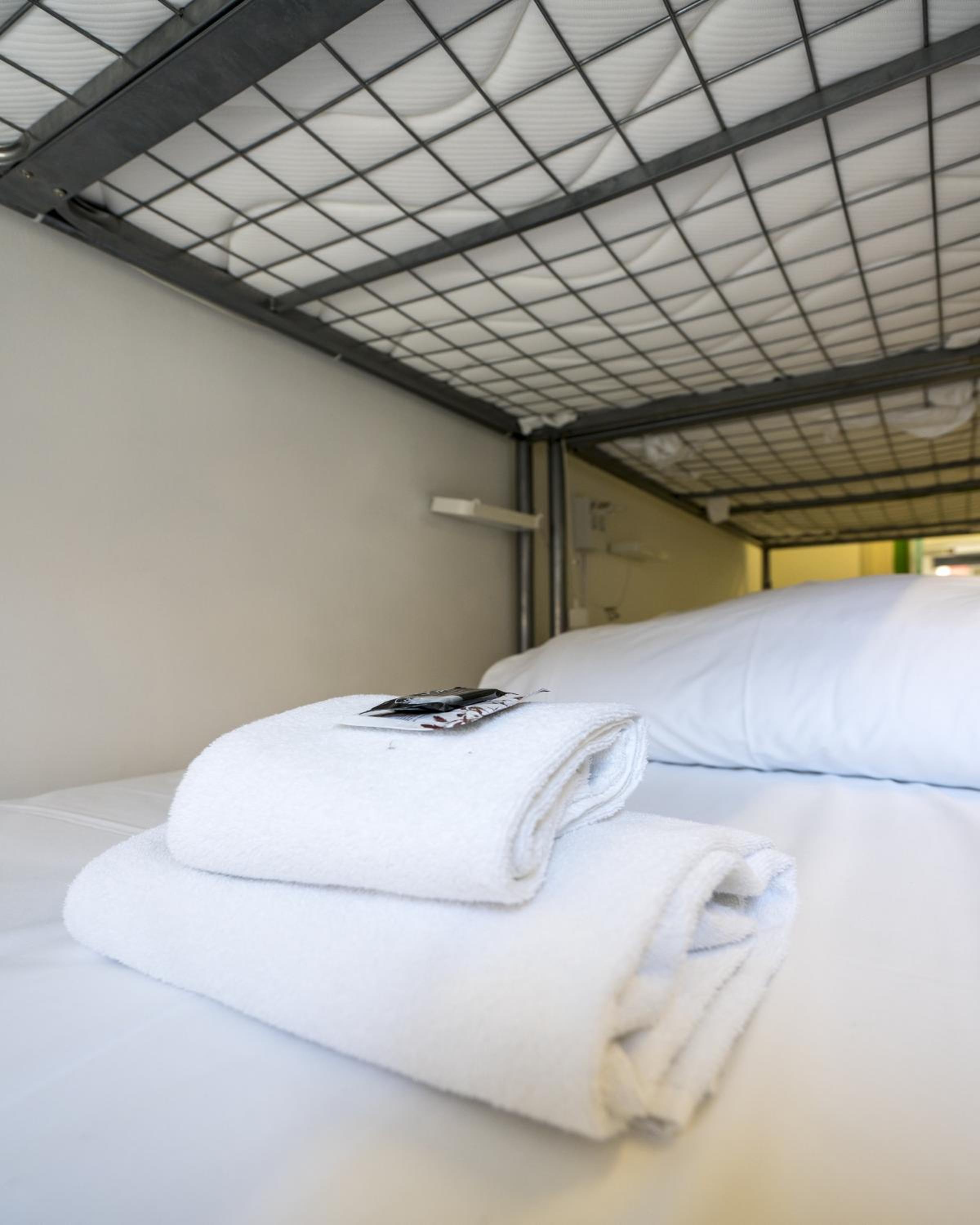 Ganbara Hostel - Self Check In