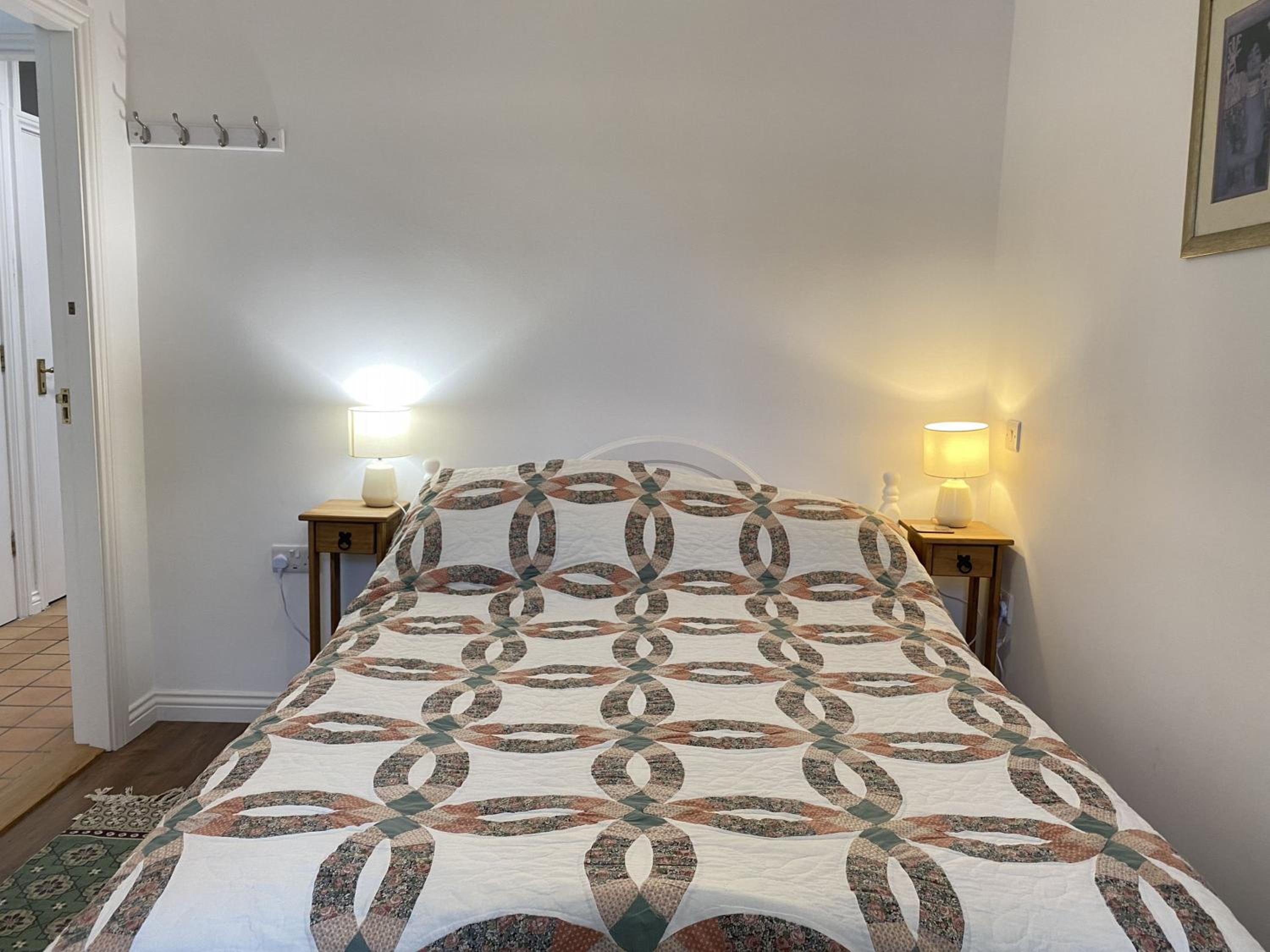Apartment 454 - Roundstone view 3