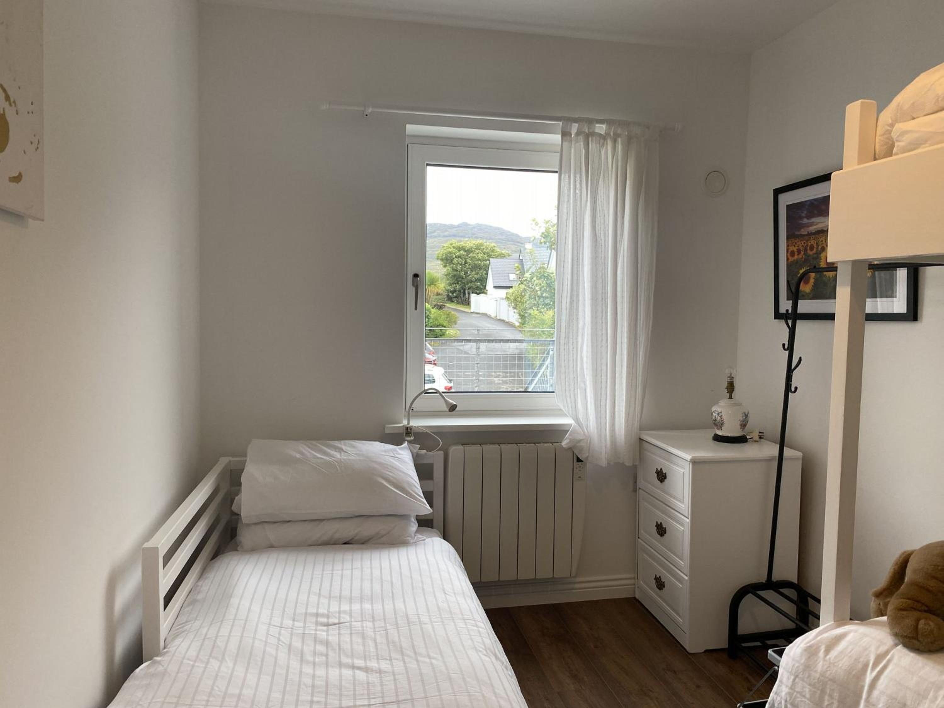 Apartment 454 - Roundstone view 5