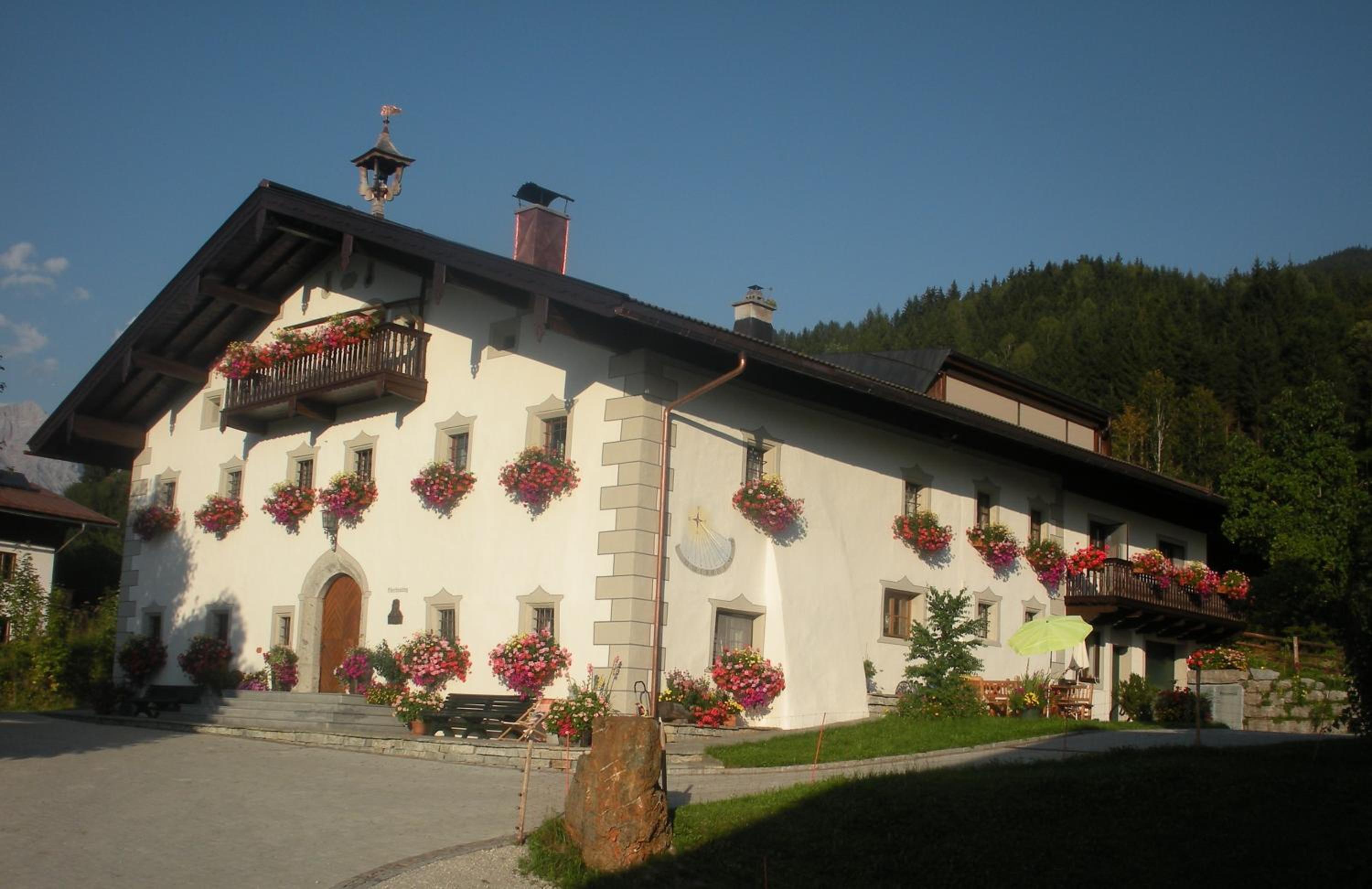 Oberdeutinghof view 2