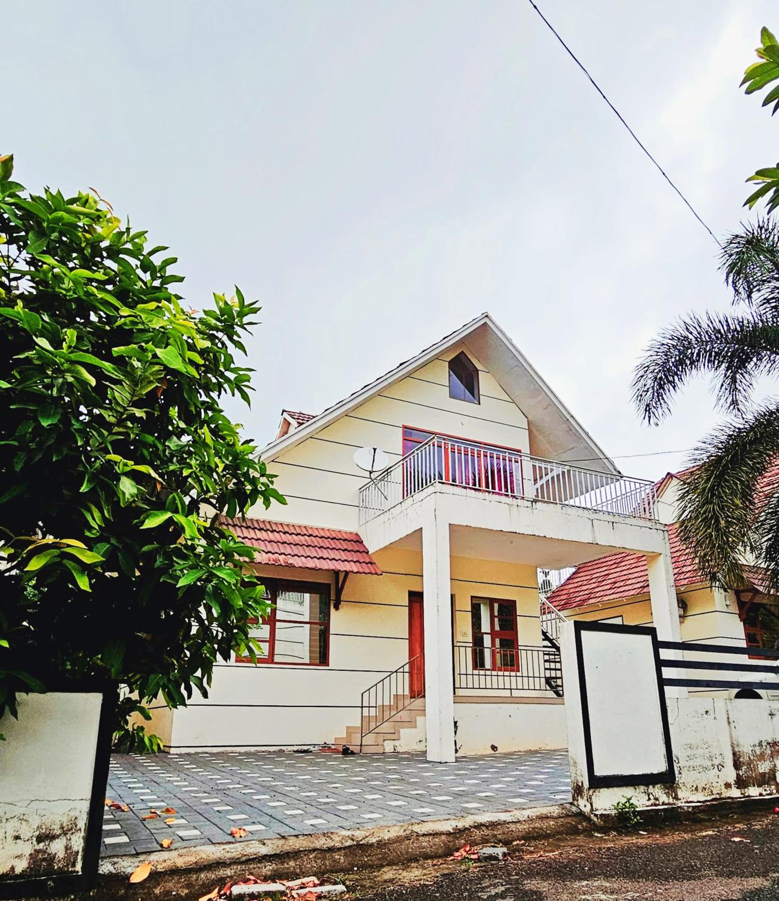 RAIN DROPS PREMIUM VILLAS - Athirappilly view 2