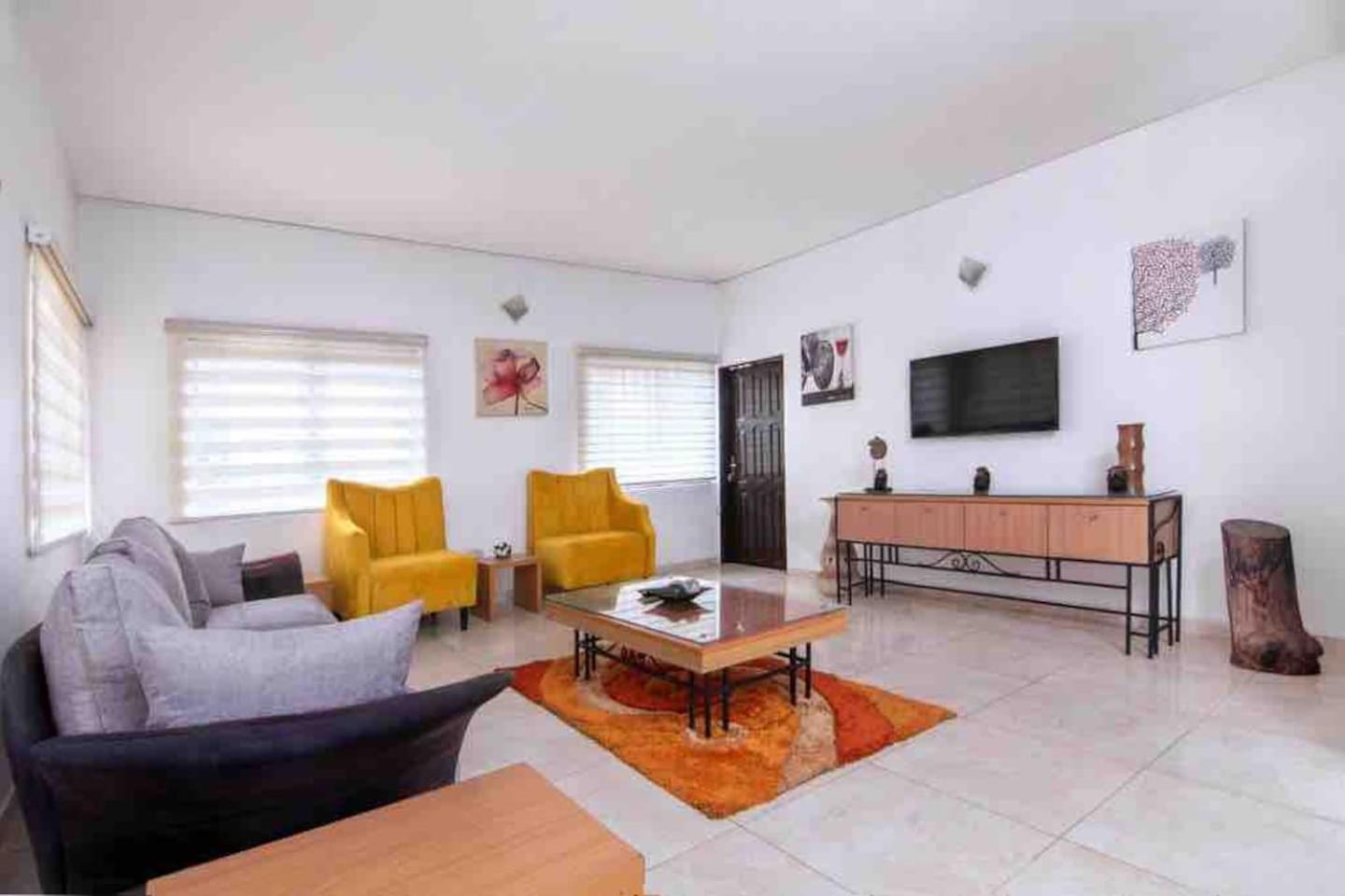 Daffodil Suite