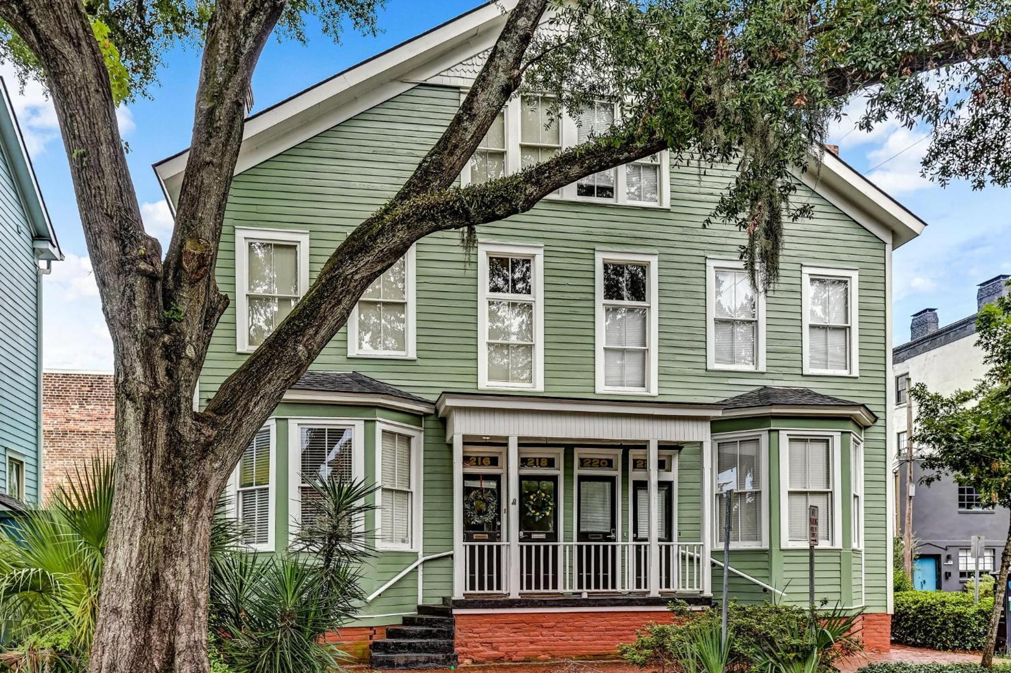 Houston Street Retreat view 2