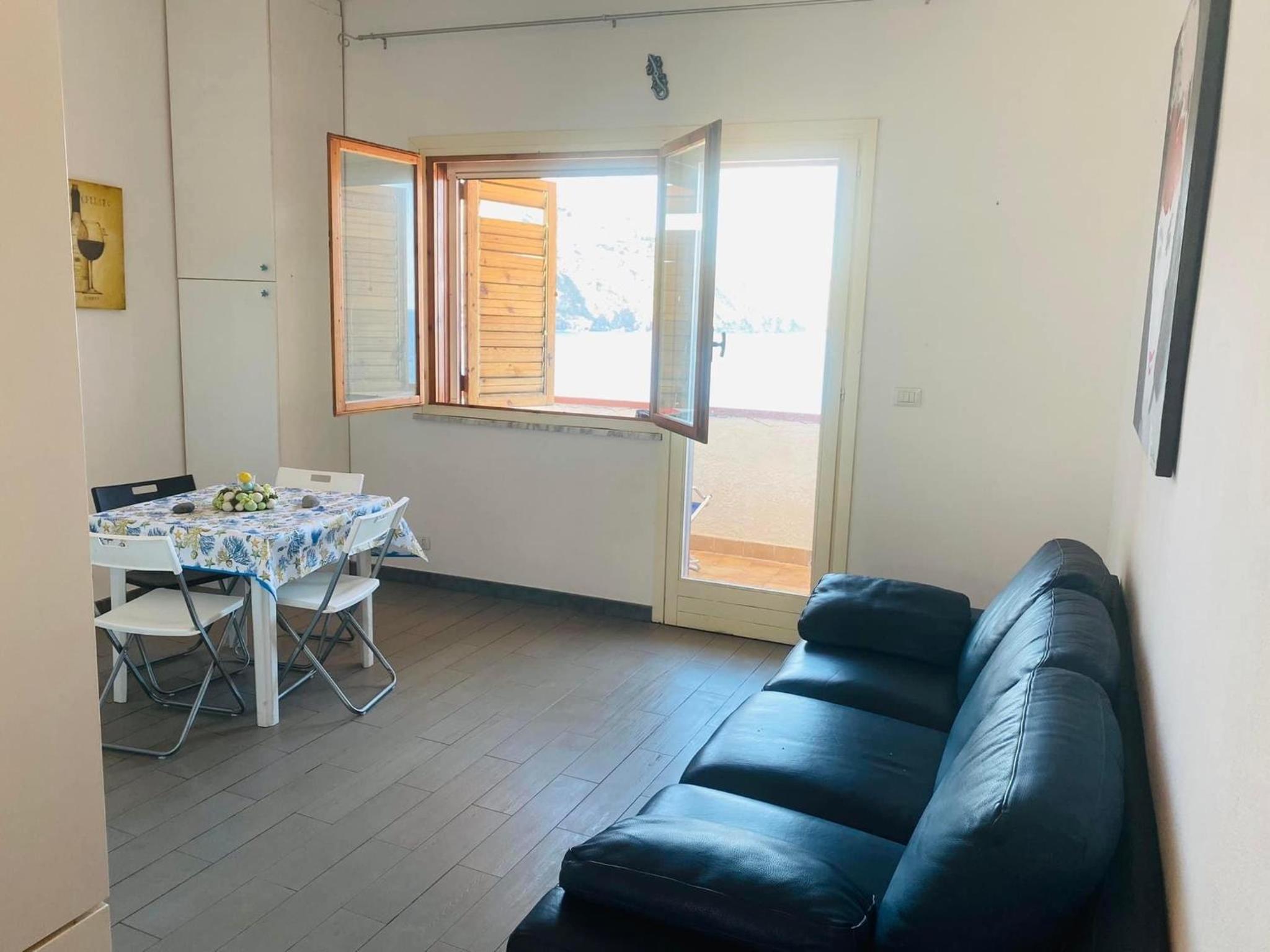 La casa di Cloe en Vulcano