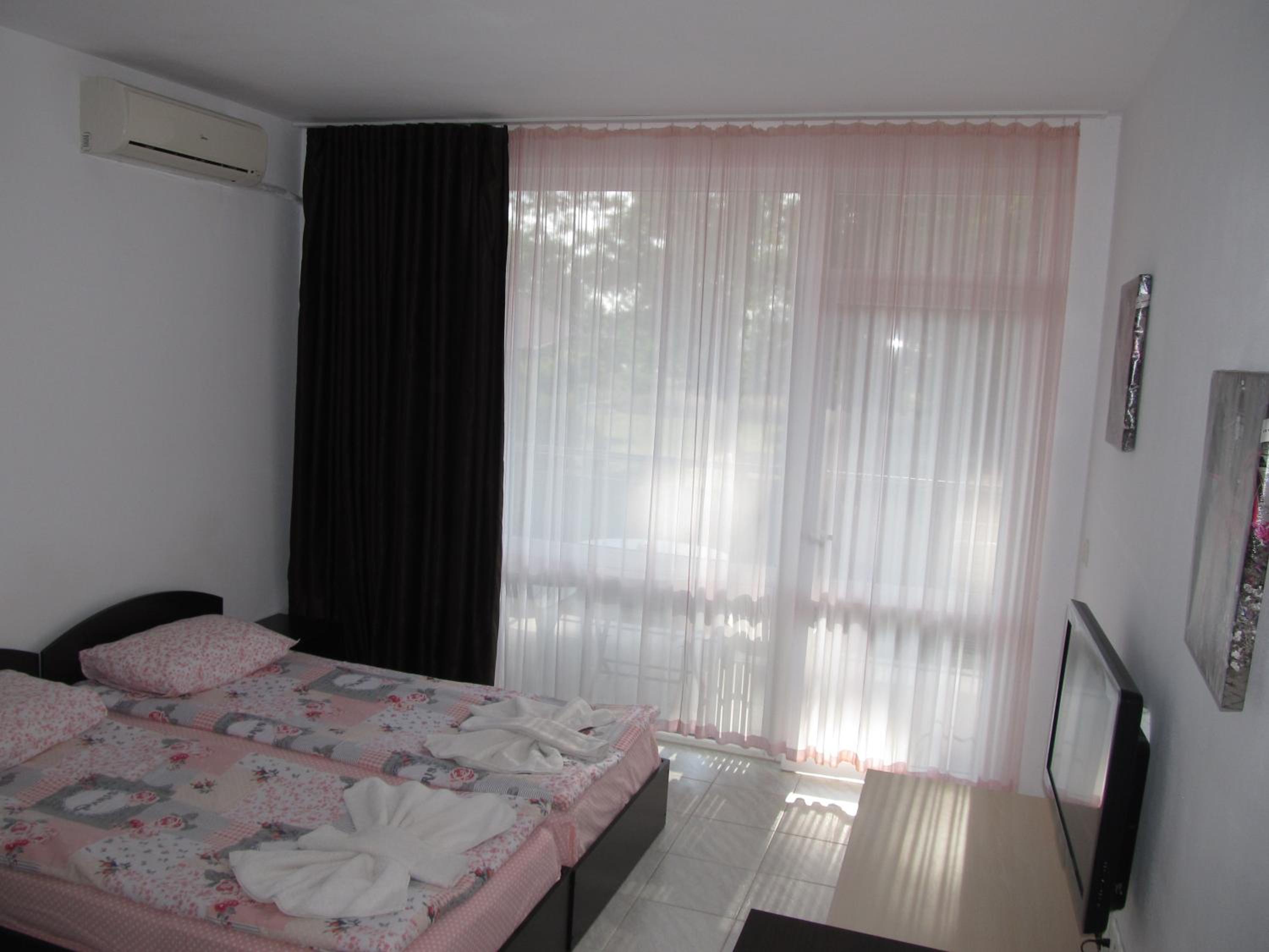 Apartments and studios in Cote d’Azure