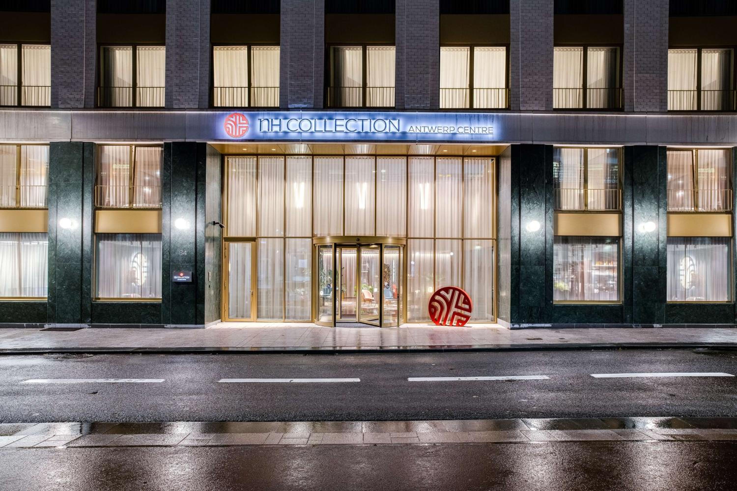 Hotel NH Collection Antwerp Centre - Image 1