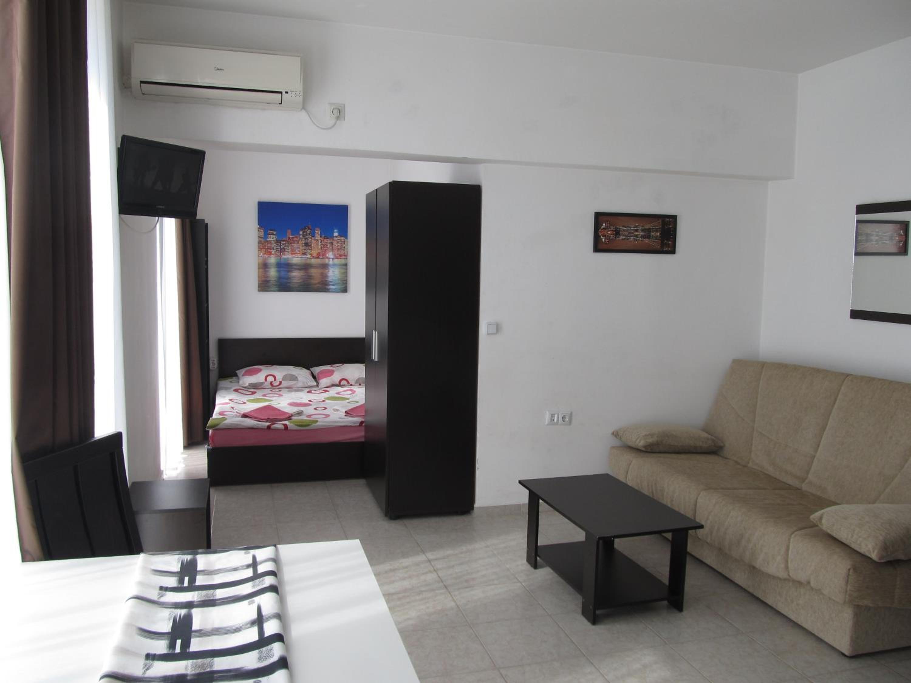 Apartments and studios in Cote d’Azure