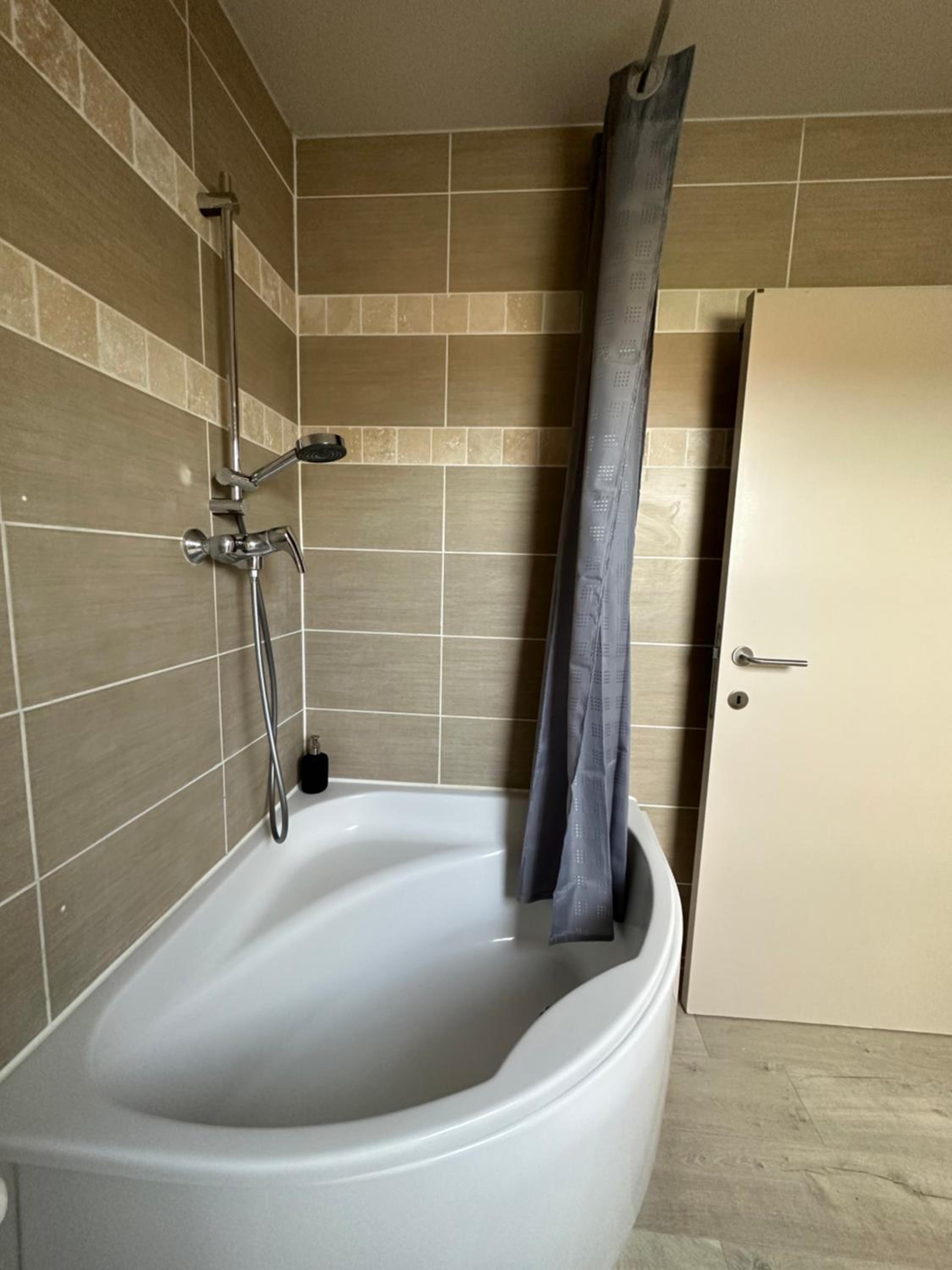 The 75 renovated work or holiday home