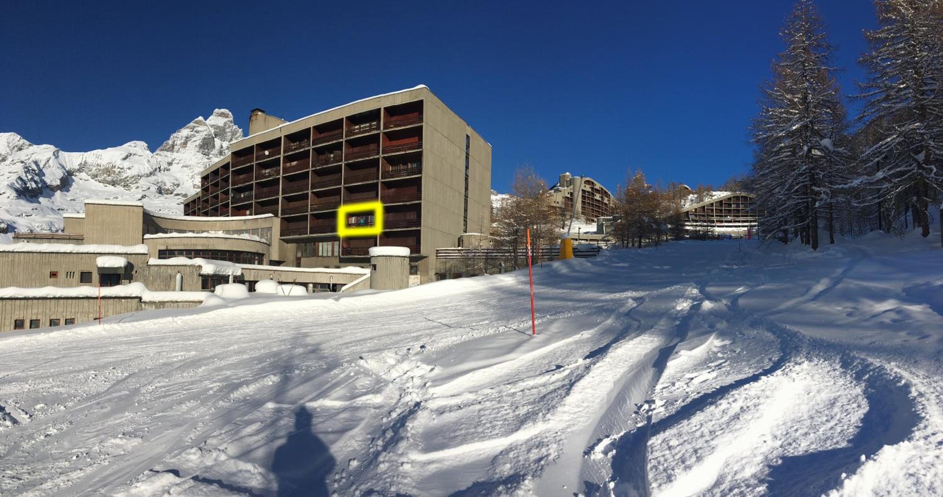 Hotel Cervinia Sky & Ski - Image 1