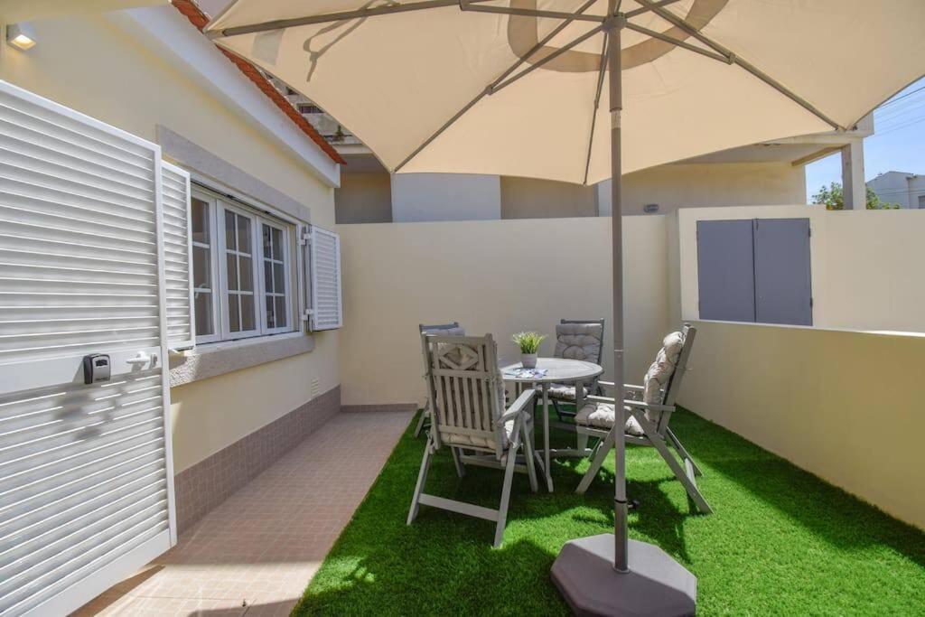Apartamento Ensolarado com terraço - 10 minutos da praia view 3