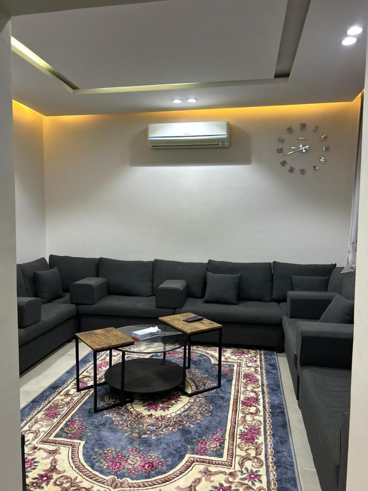 Riyadh Salman Villa فيلا