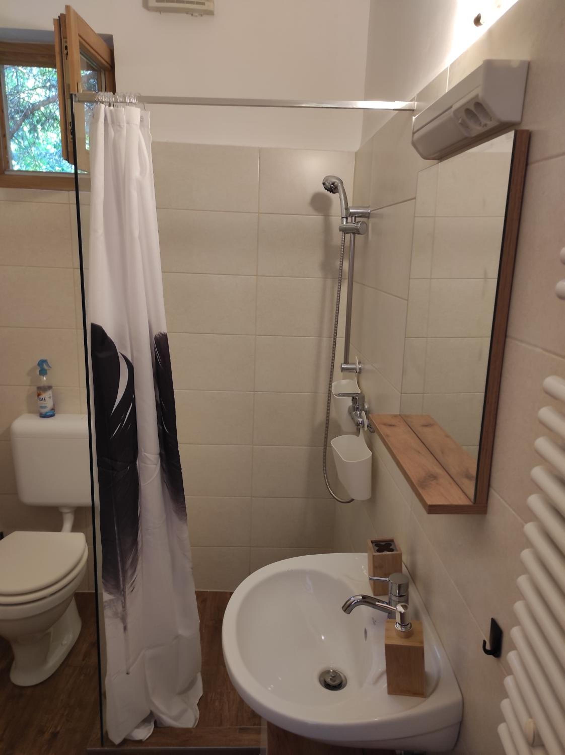 BudaWestHouse