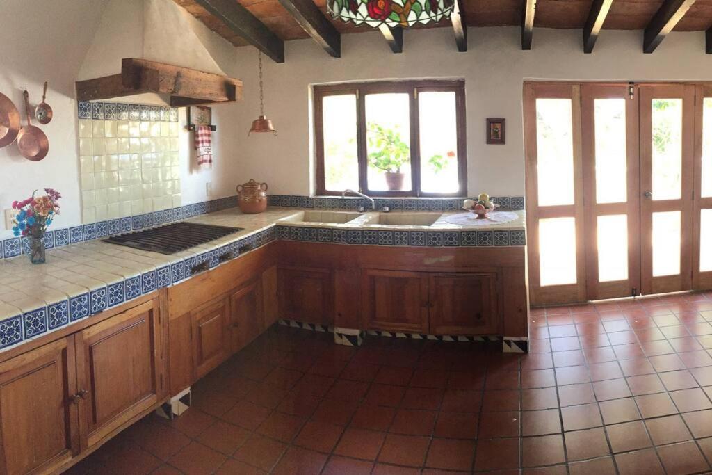 Photo 8