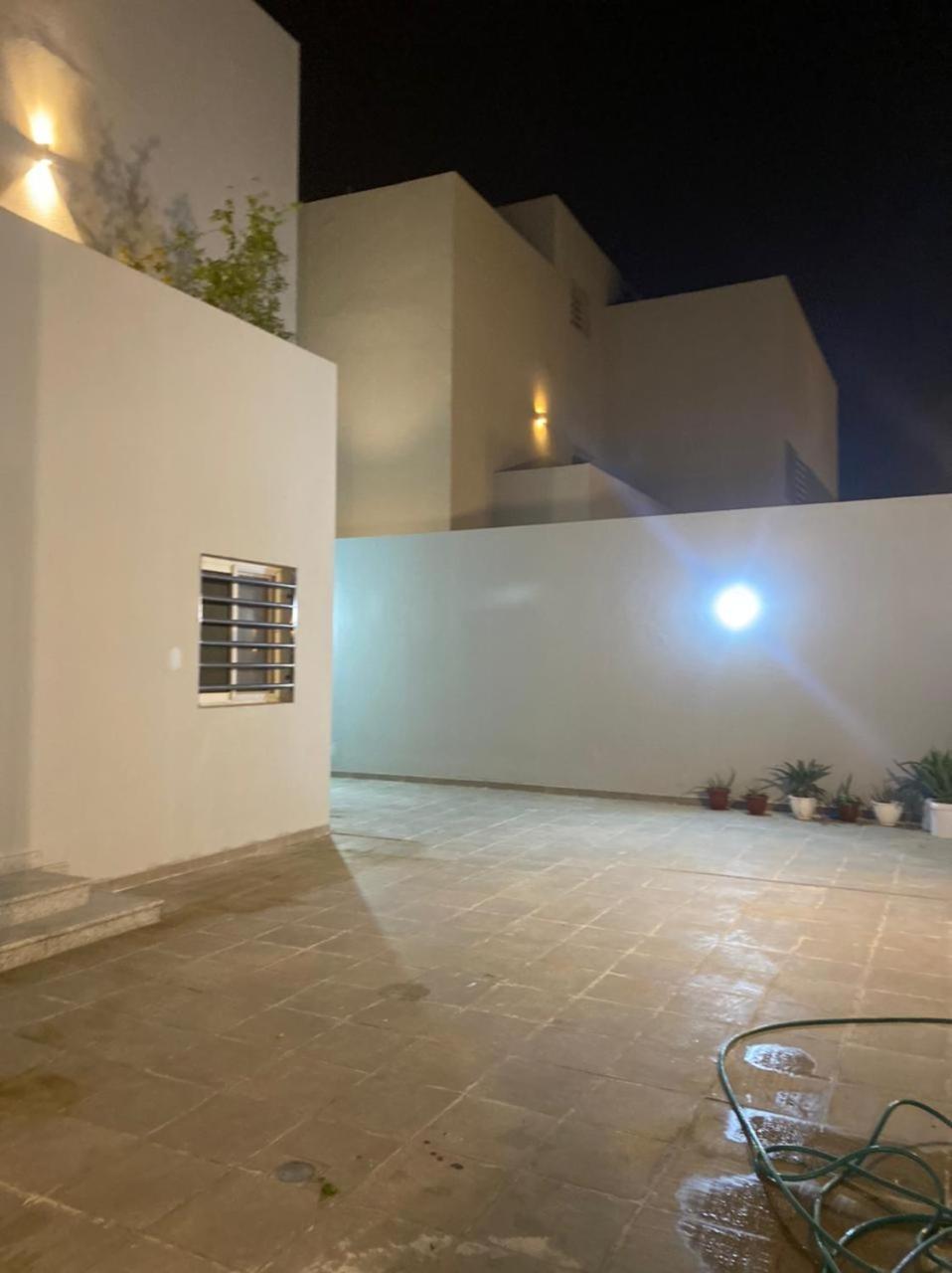 Riyadh Salman Villa فيلا