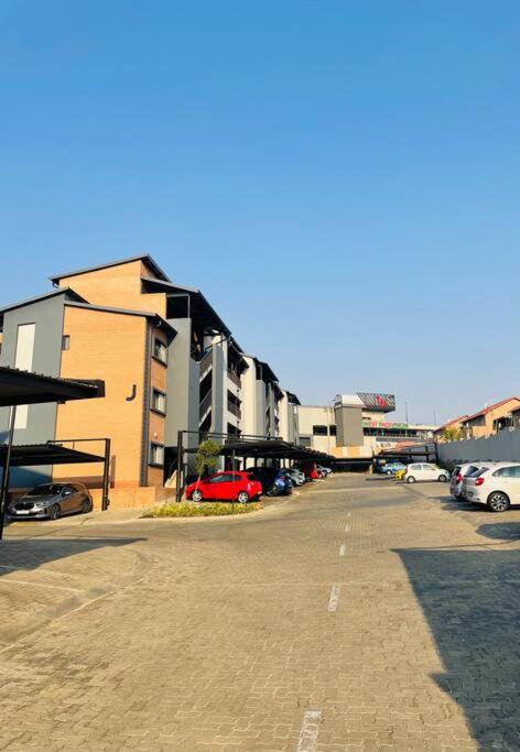 Waterfall Ridge Apartments view 5
