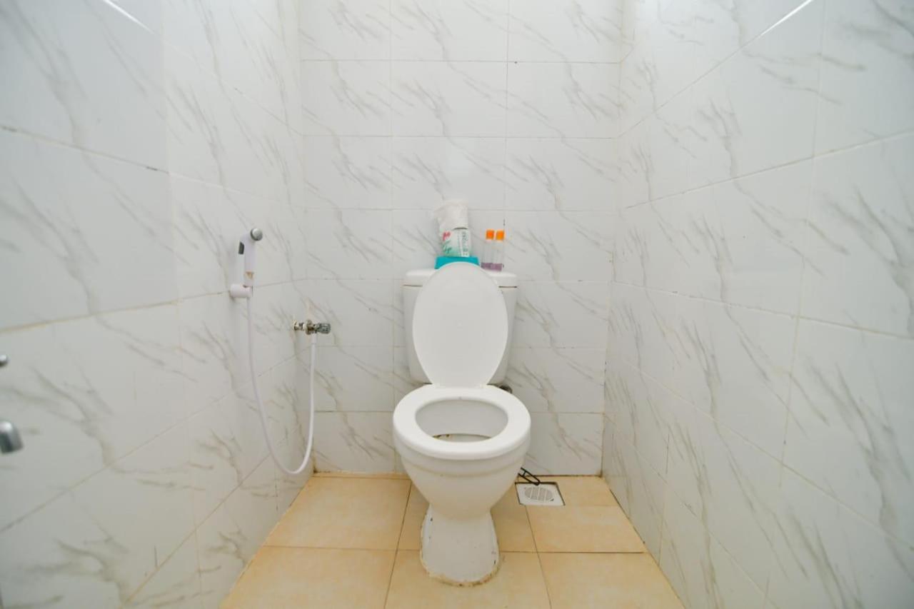 Spacious Studio Bamburi view 3