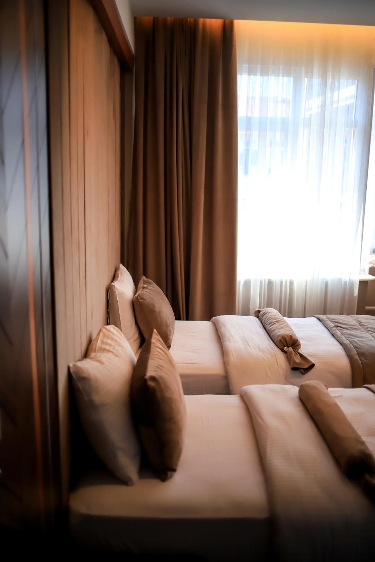 THE PARK OTEL - Image 7