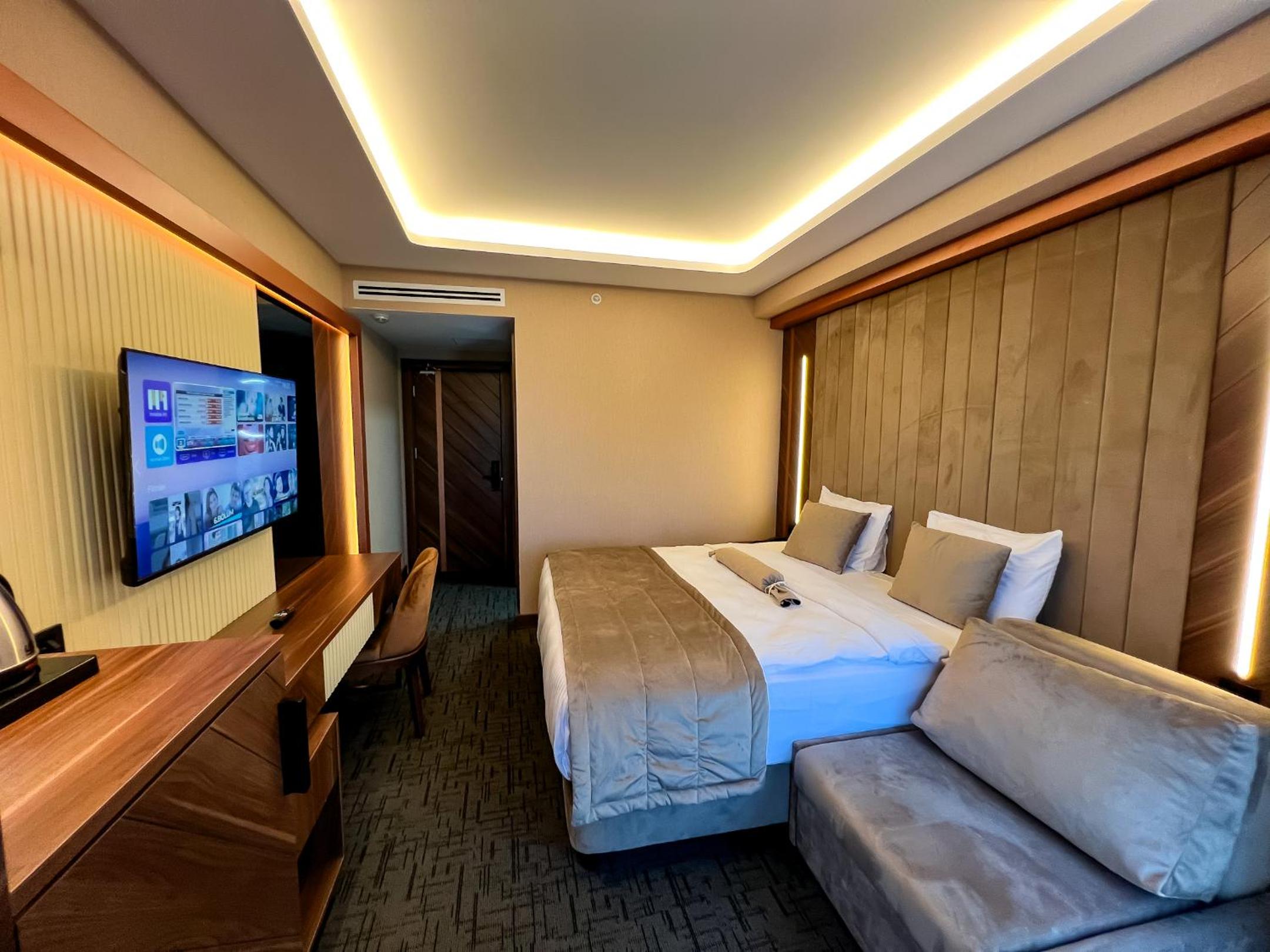 THE PARK OTEL - Image 12