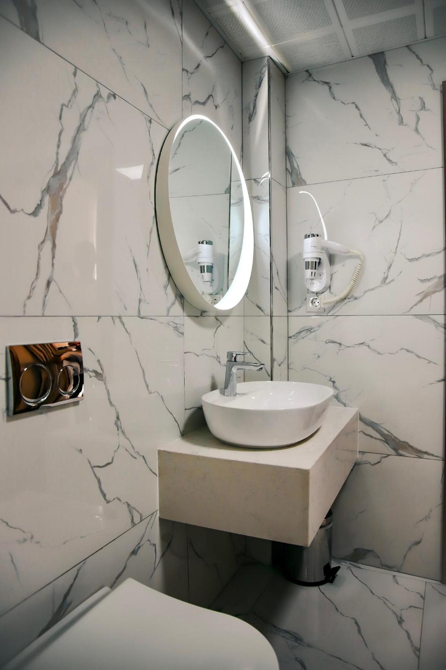 THE PARK OTEL - Image 17