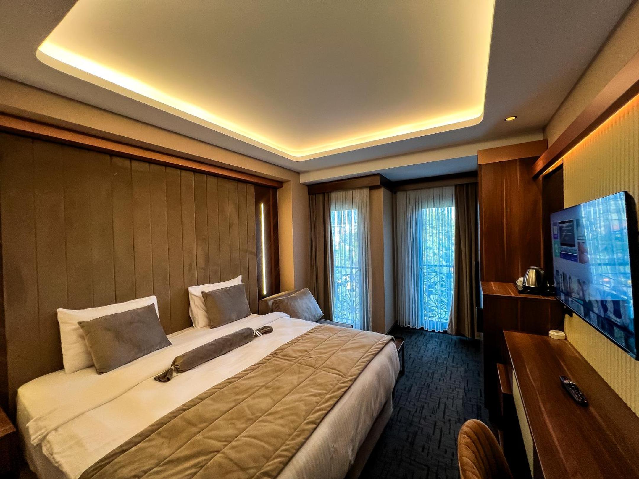 THE PARK OTEL - Image 21