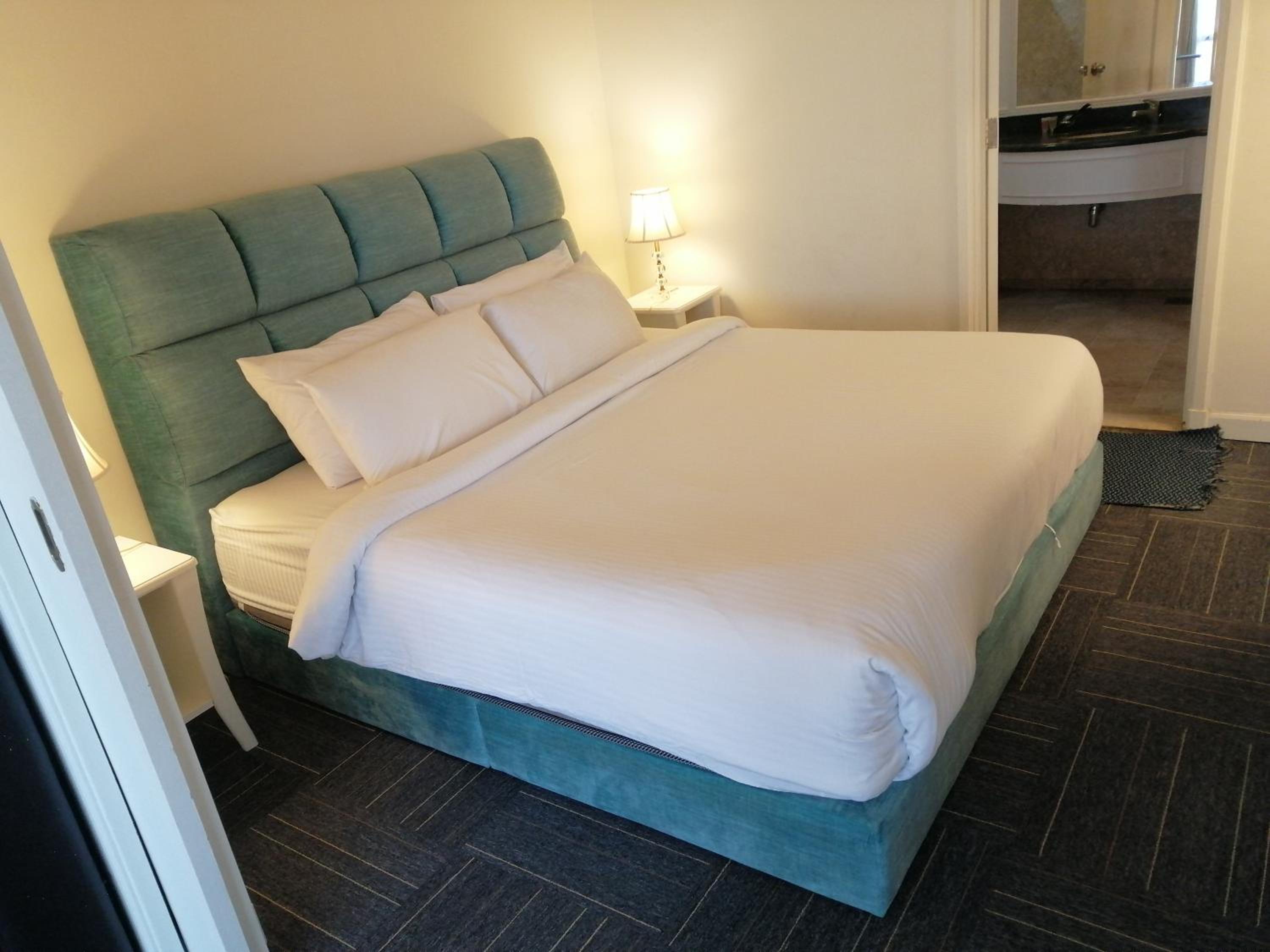Kl Continew Suite At Times Square